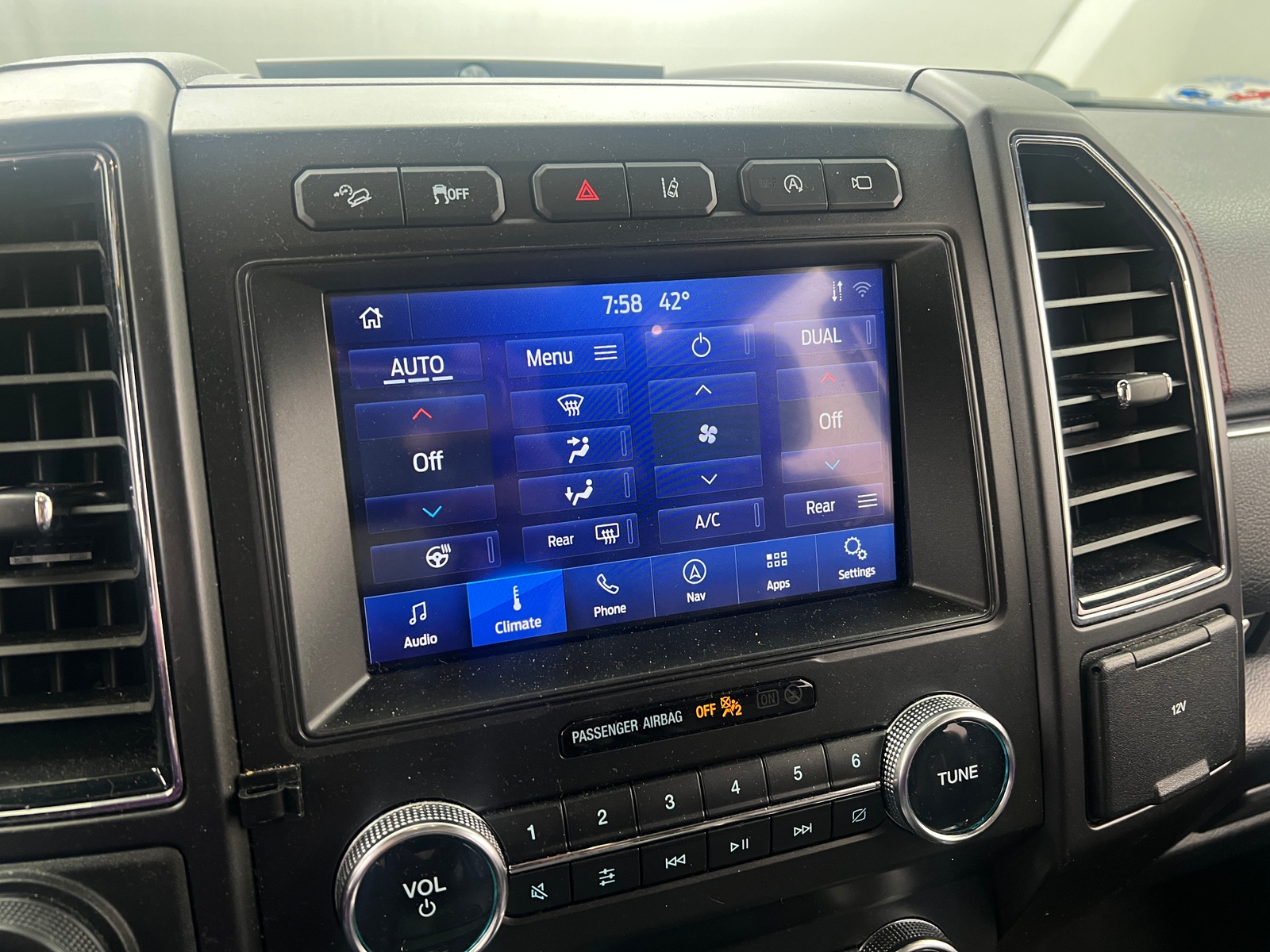 Thumbnail: 2020 Ford Expedition MAX - 3