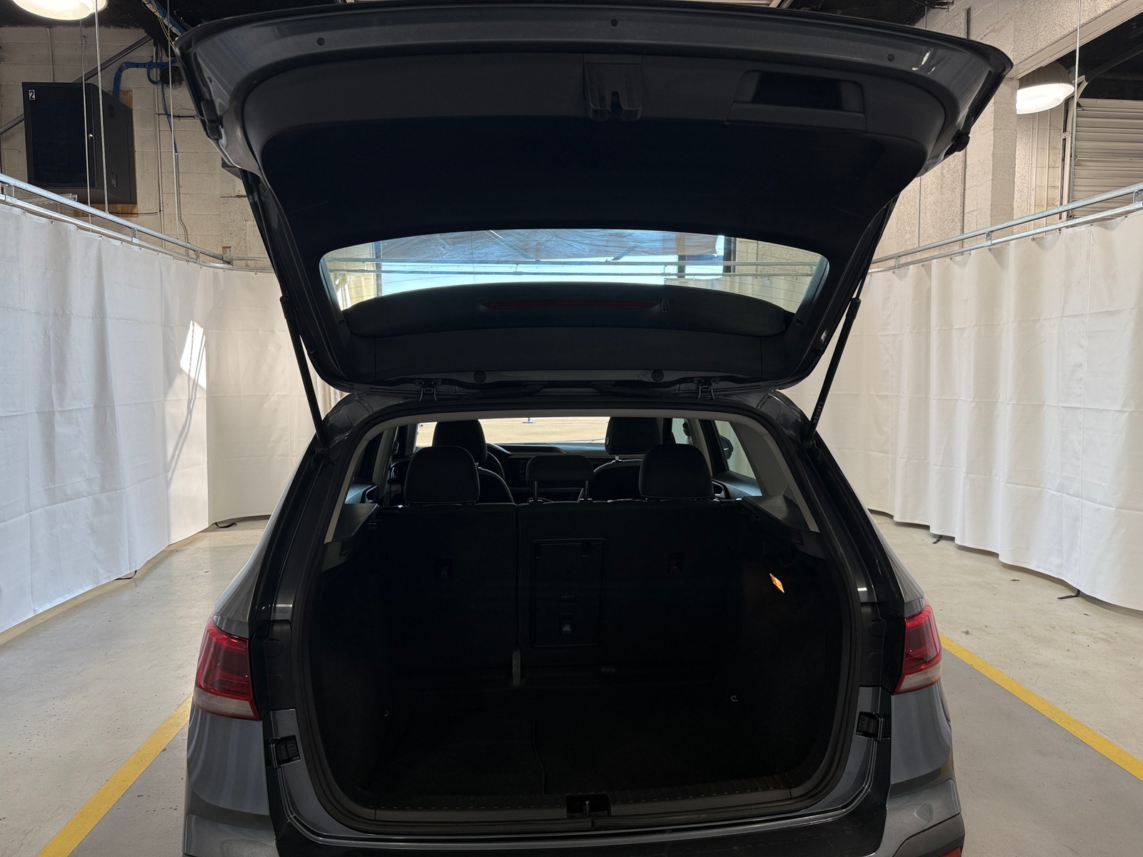 Thumbnail: 2022 Volkswagen Taos - 7