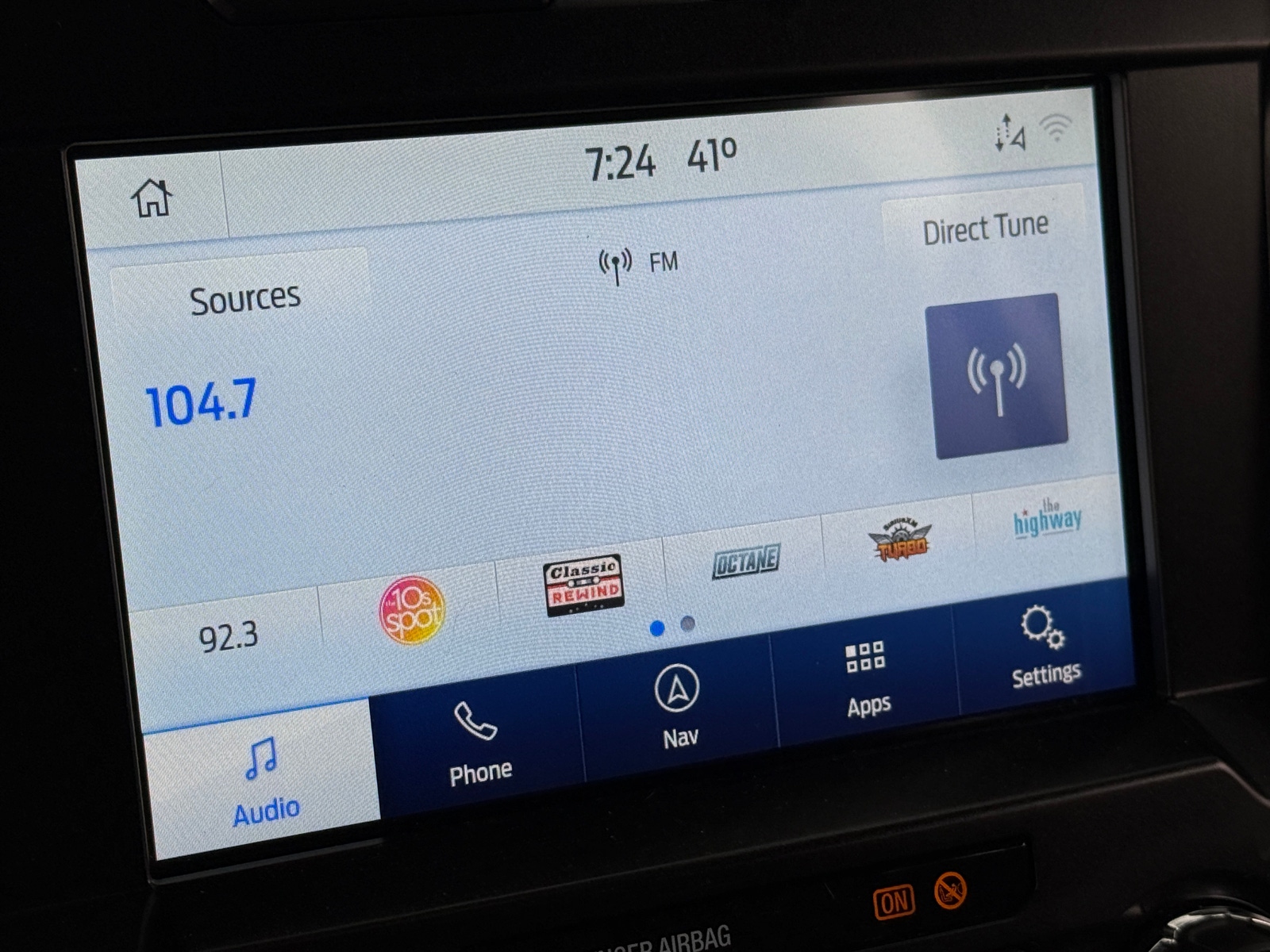 Thumbnail: 2021 Ford Econoline - 4