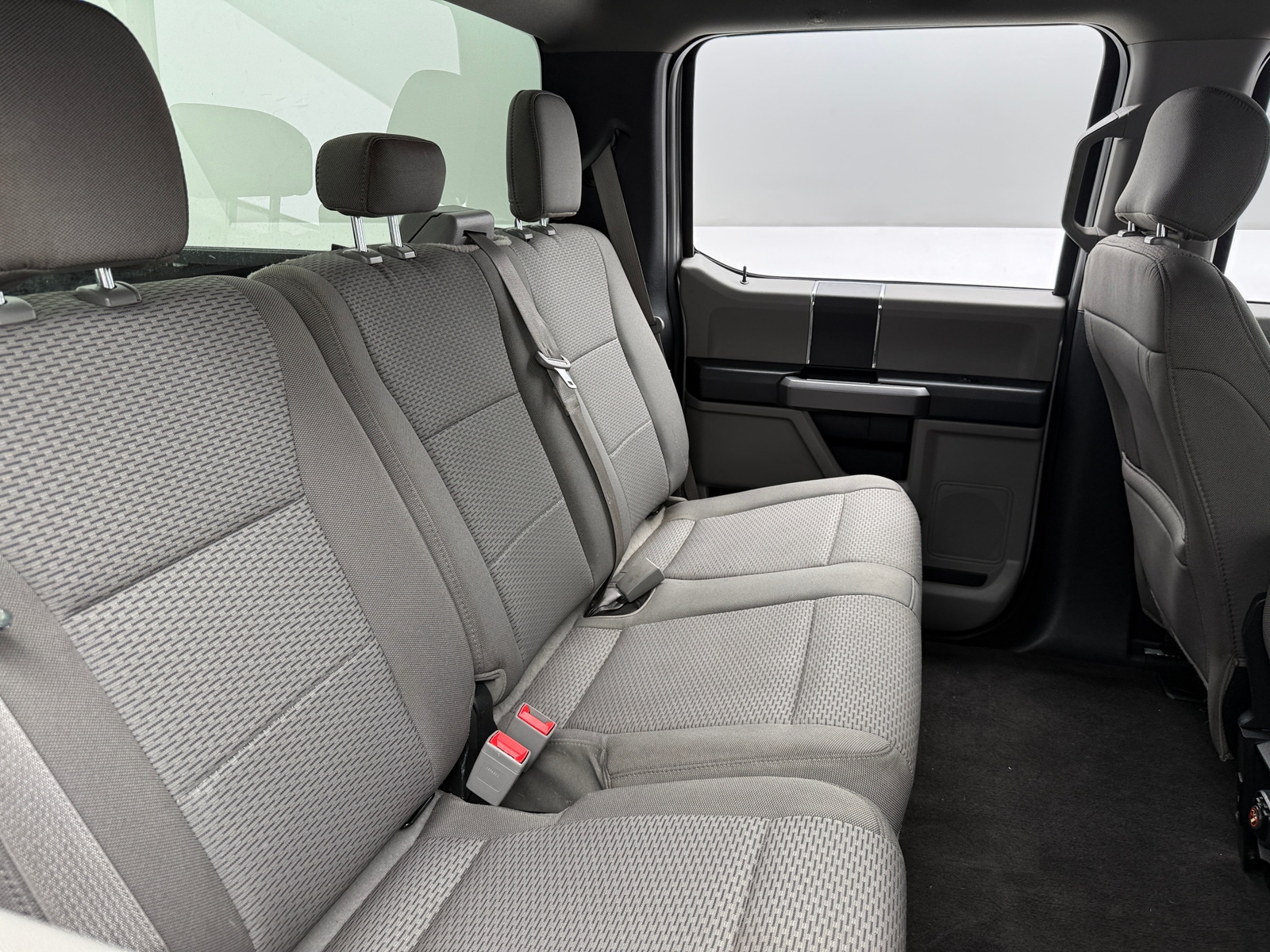 Thumbnail: 2019 Ford Econoline - 6