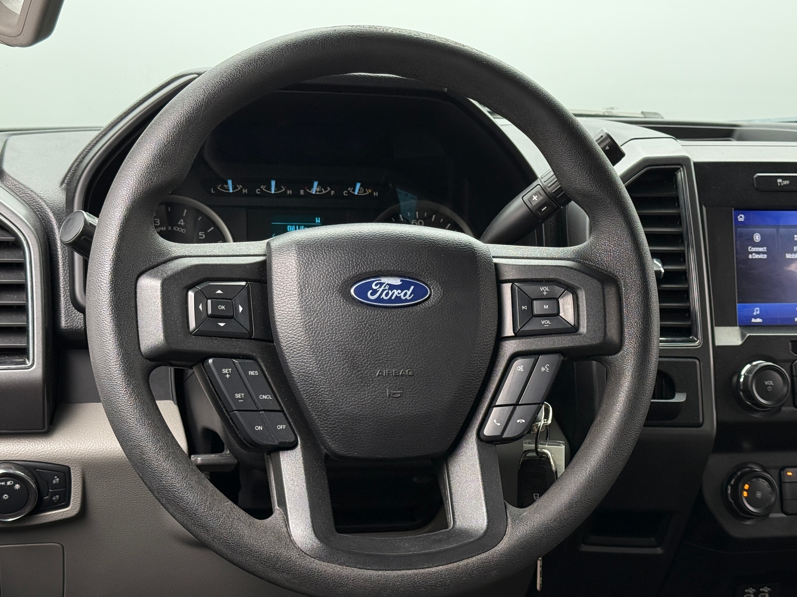 Thumbnail: 2019 Ford Econoline - 5