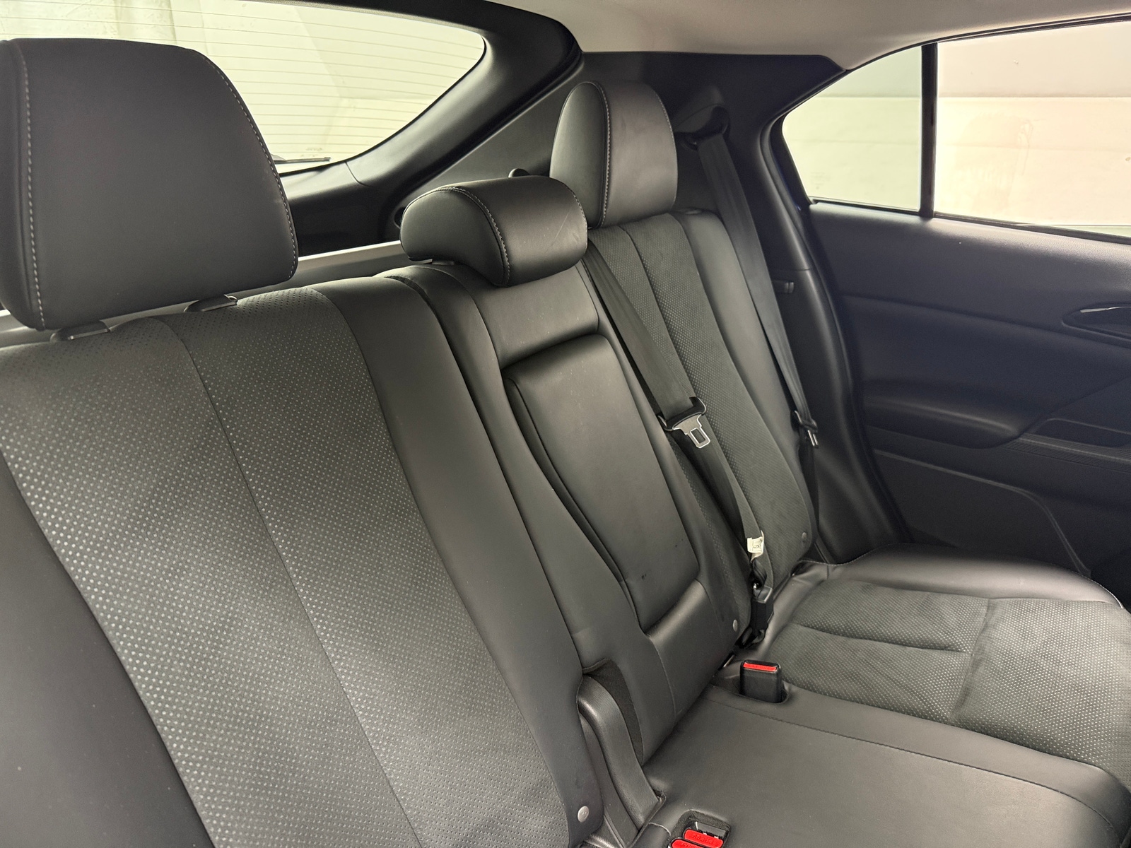 Thumbnail: 2024 Mitsubishi Eclipse Cross - 6