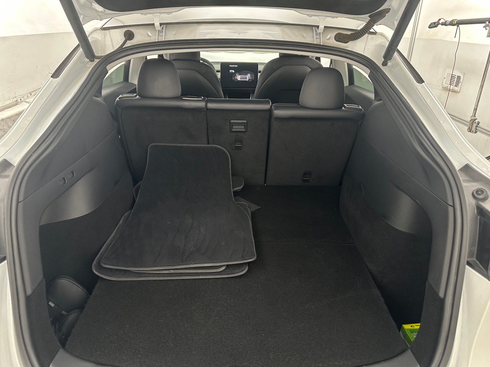 Thumbnail: 2020 Tesla Model Y - 6