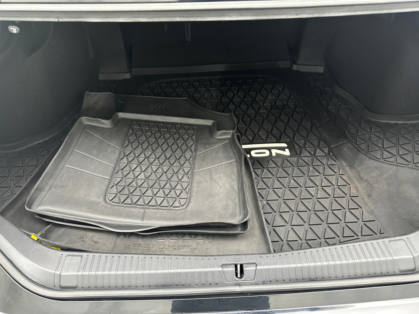 Thumbnail: 2020 Toyota Avalon - 6