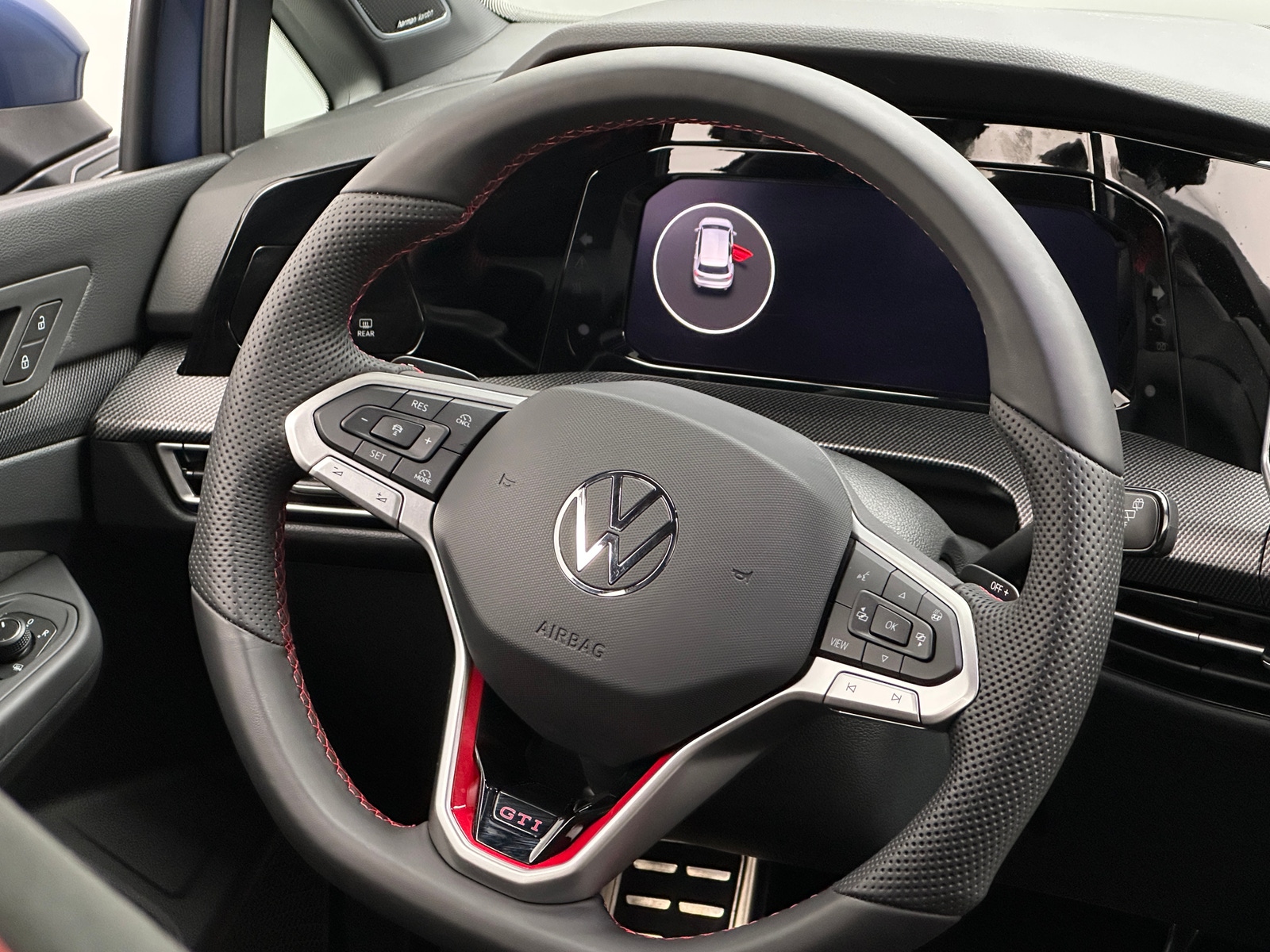 Thumbnail: 2025 Volkswagen Golf - 5