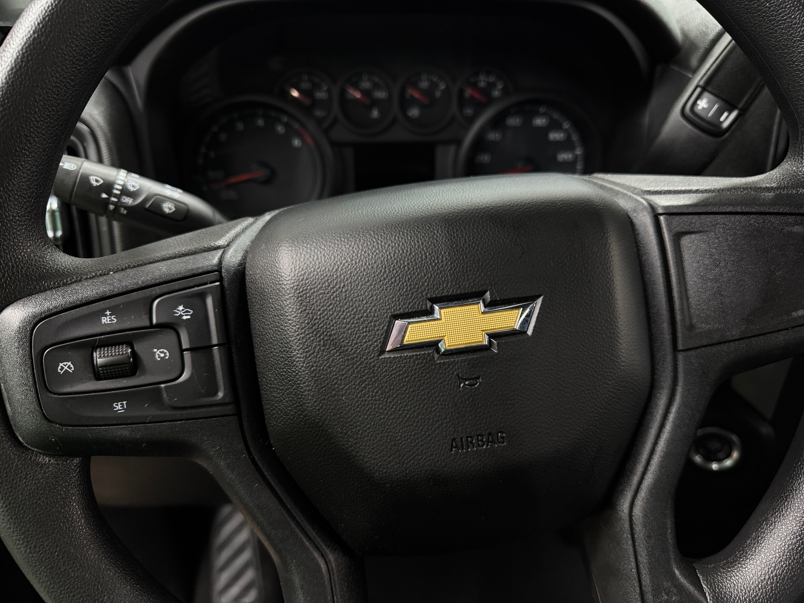 Thumbnail: 2022 Chevrolet Silverado 1500 - 5