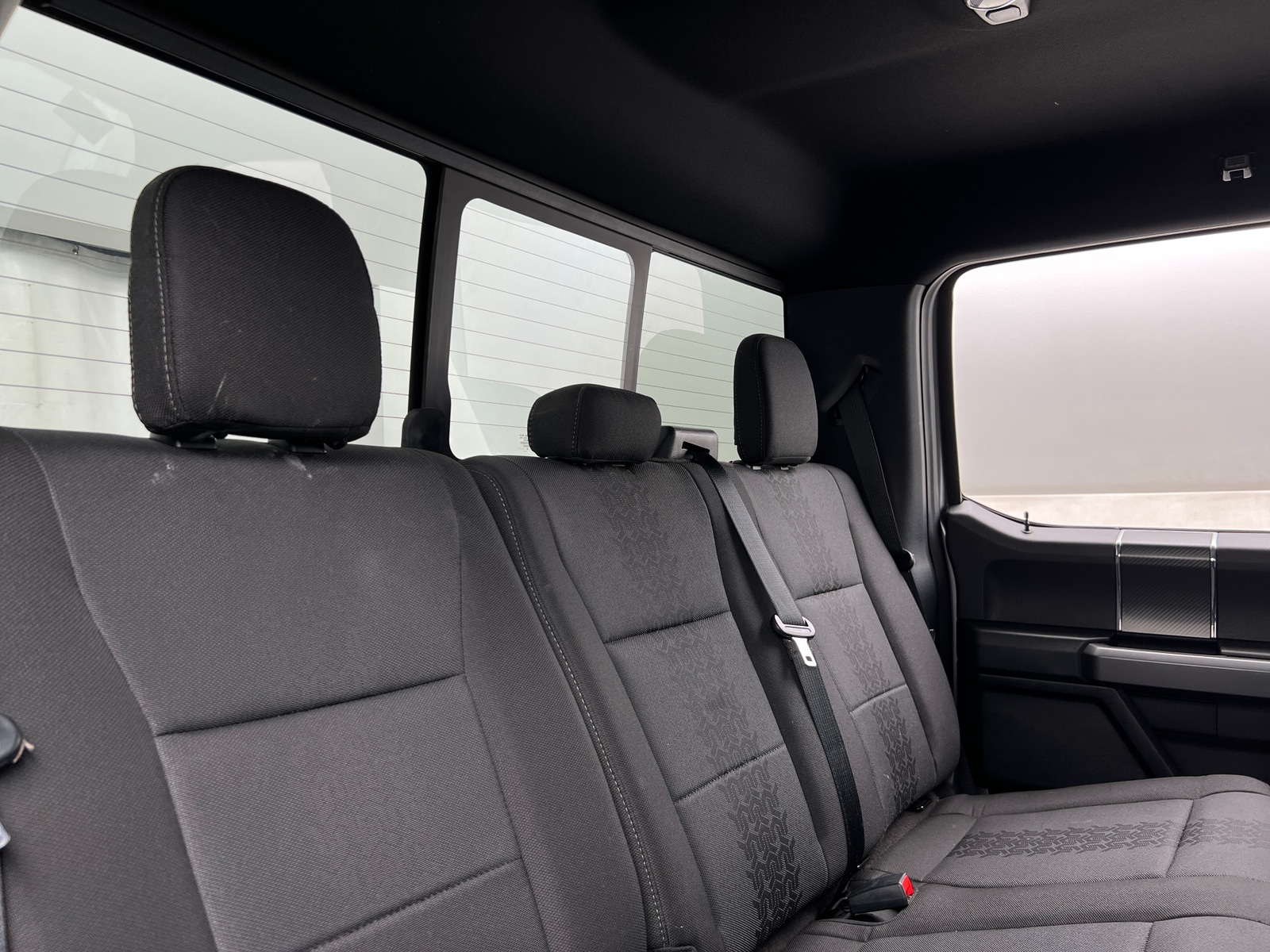 Thumbnail: 2020 Ford Econoline - 6