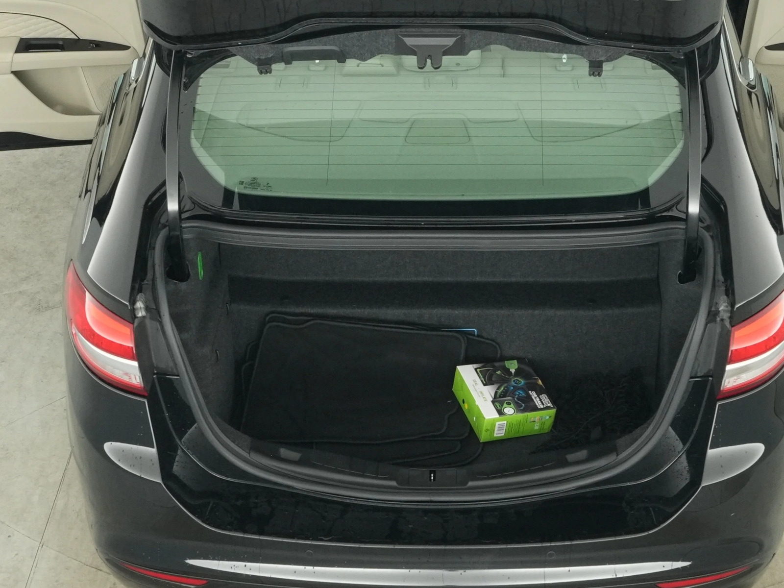 Thumbnail: 2017 Ford Fusion - 6