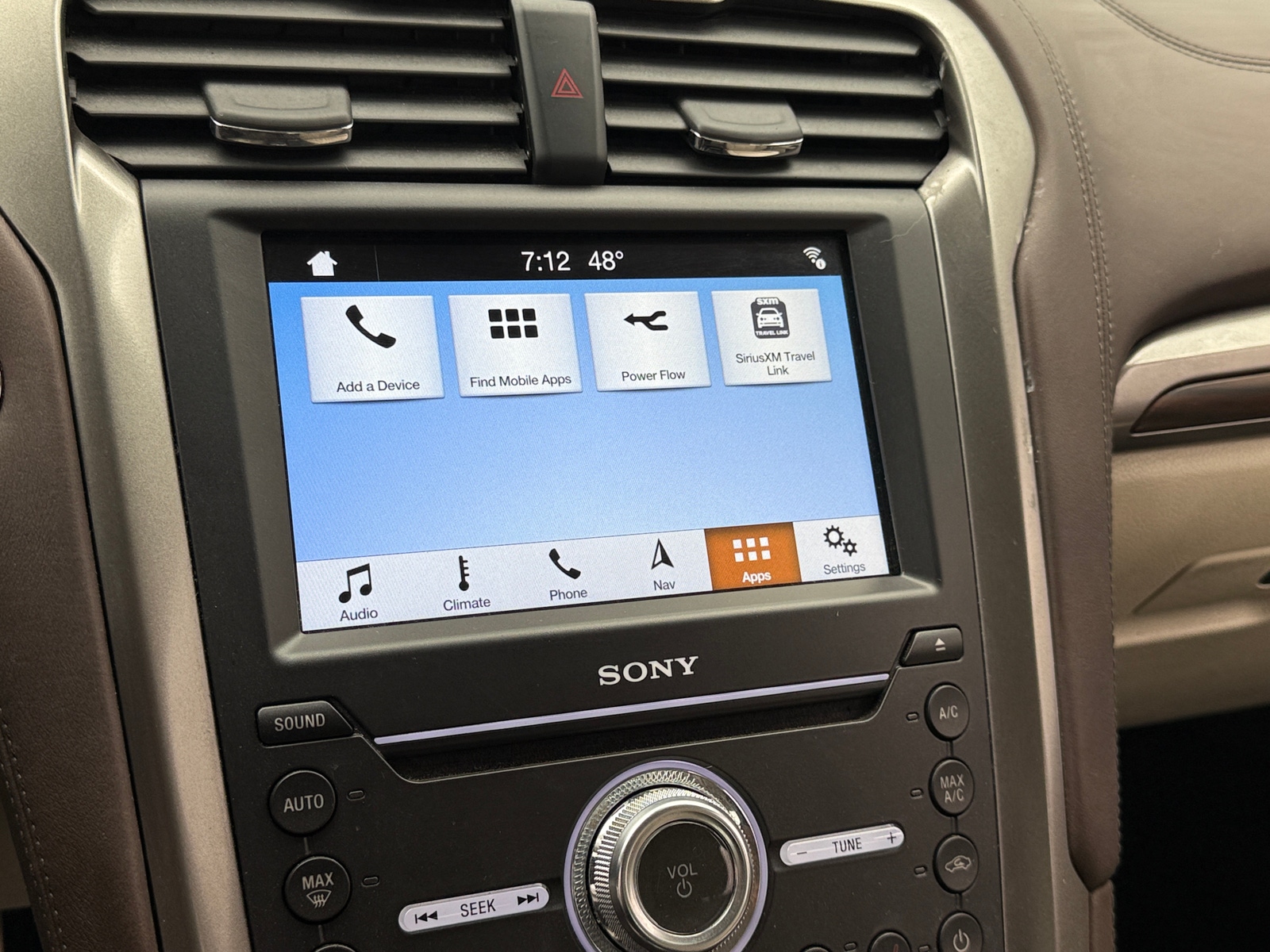 Thumbnail: 2017 Ford Fusion - 3