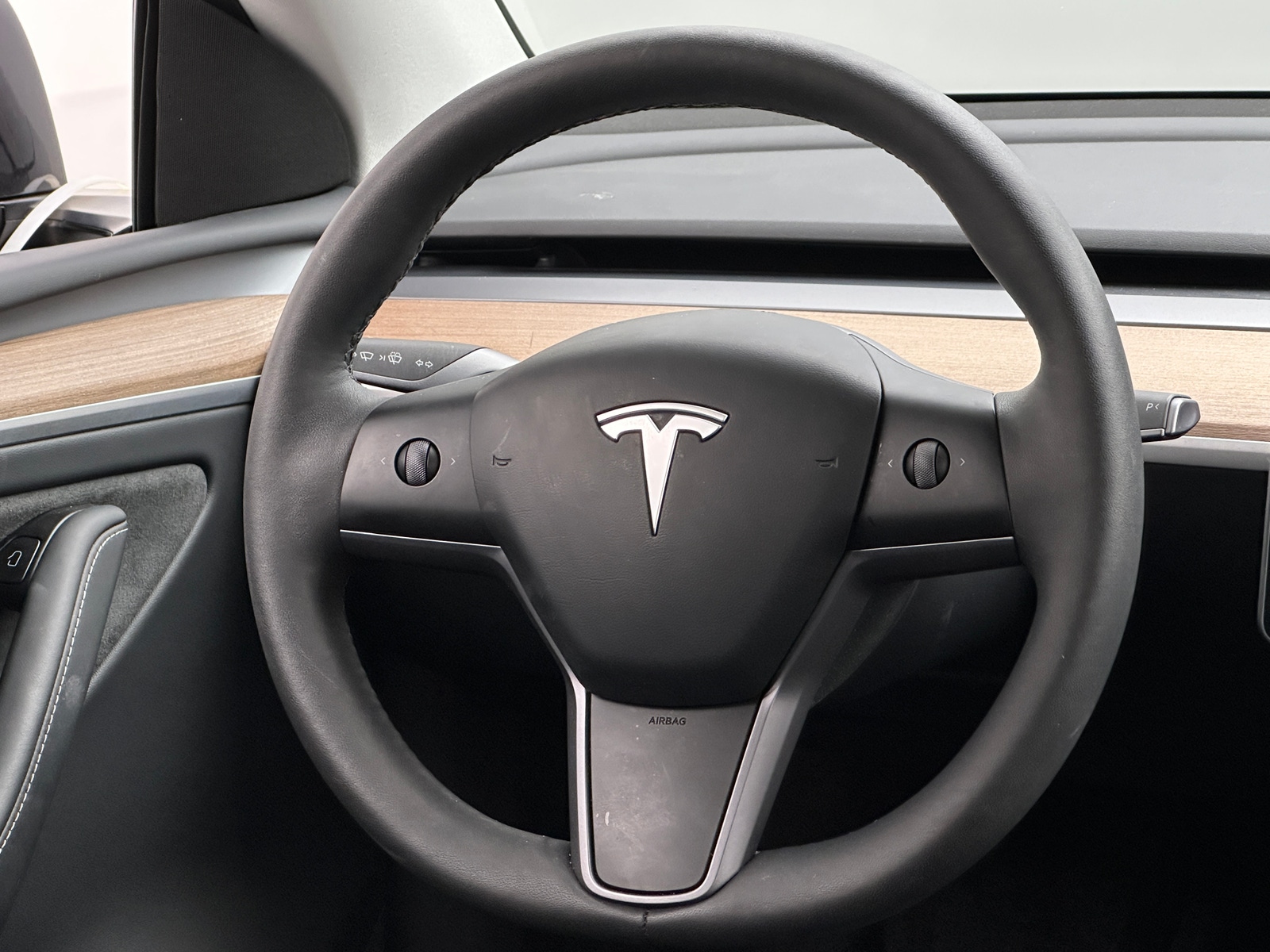 Thumbnail: 2024 Tesla Model Y - 4