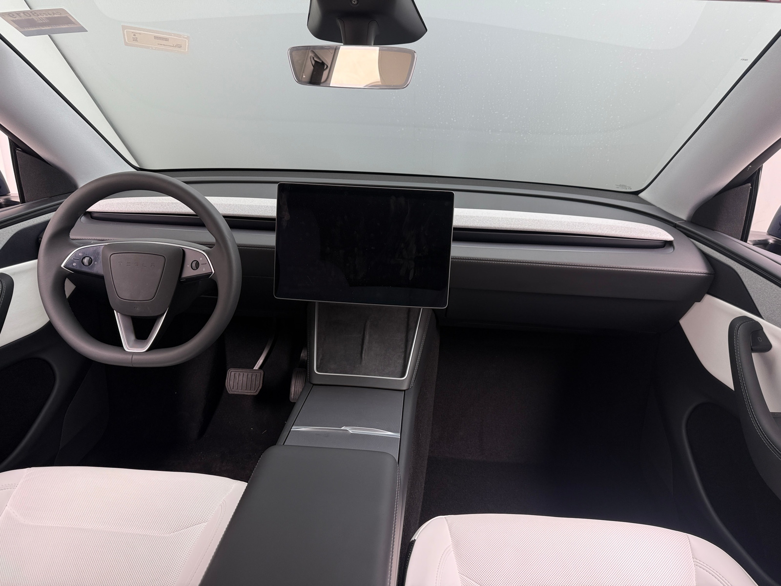 Thumbnail: 2026 Tesla Model Y - 2