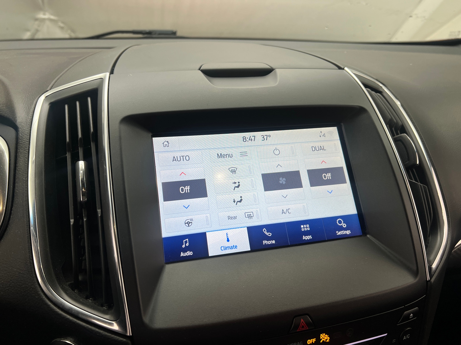 Thumbnail: 2019 Ford Edge - 4