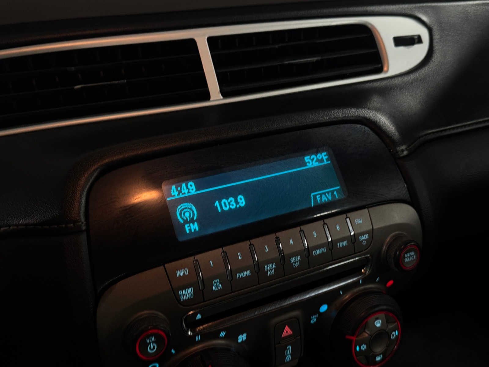 Thumbnail: 2014 Chevrolet Camaro - 3