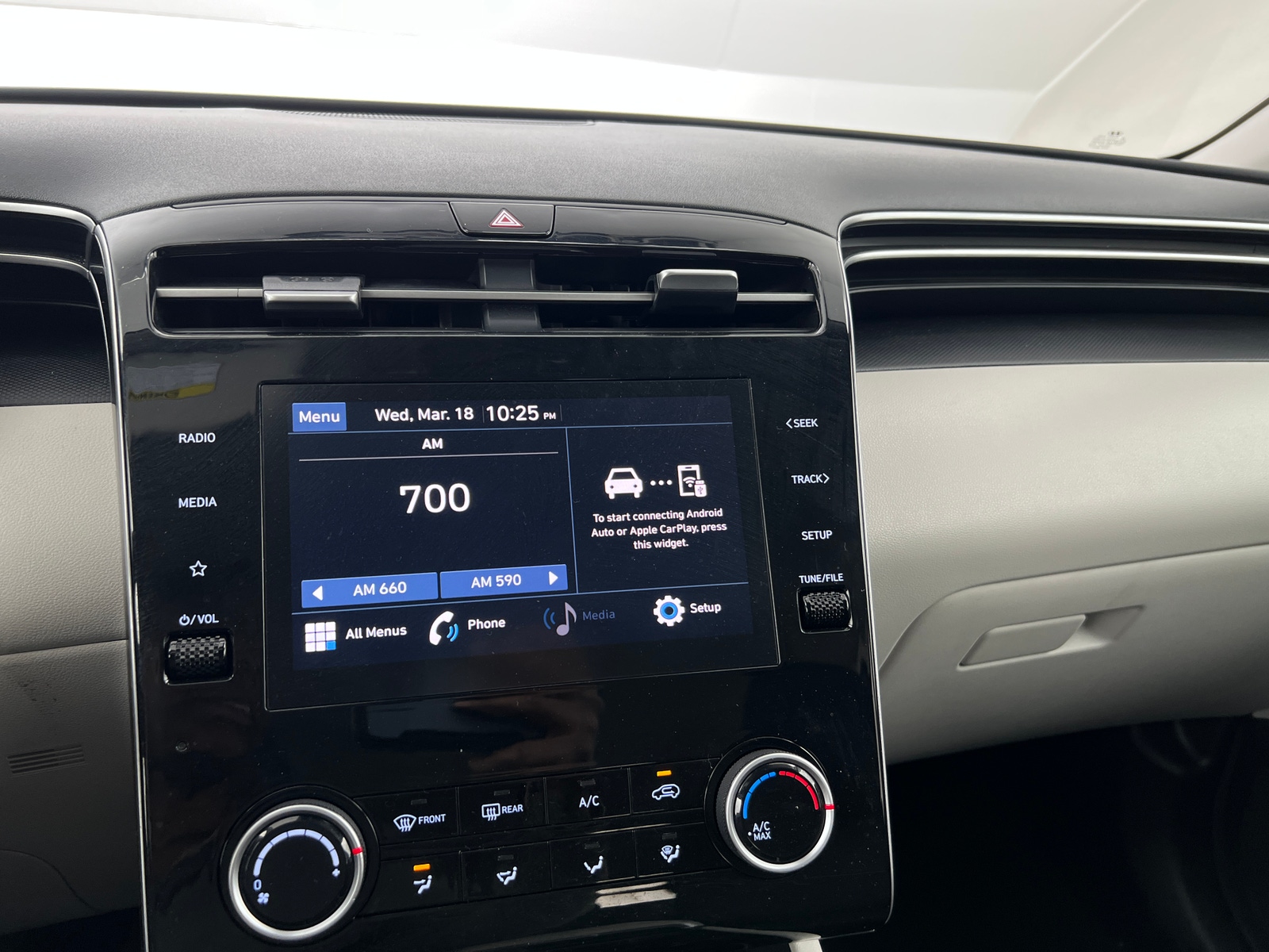 Thumbnail: 2024 Hyundai Tucson - 4