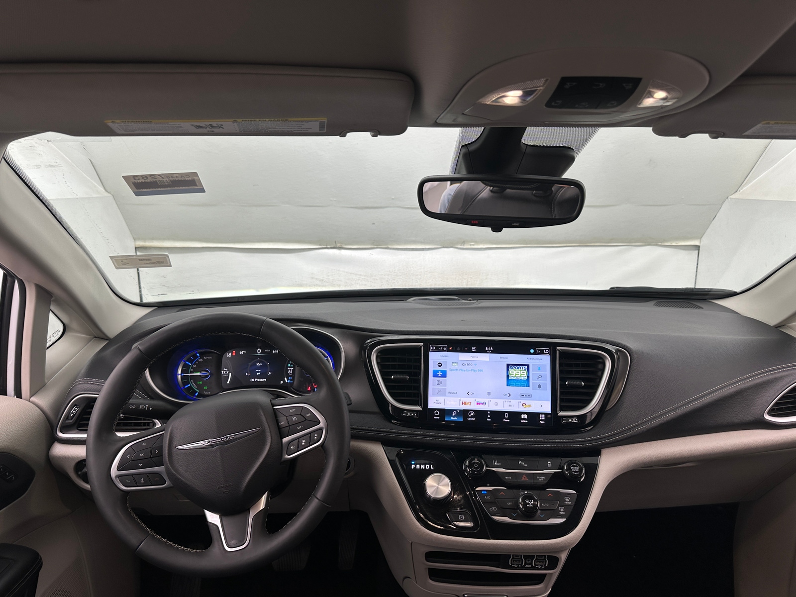 Thumbnail: 2024 Chrysler Pacifica - 2