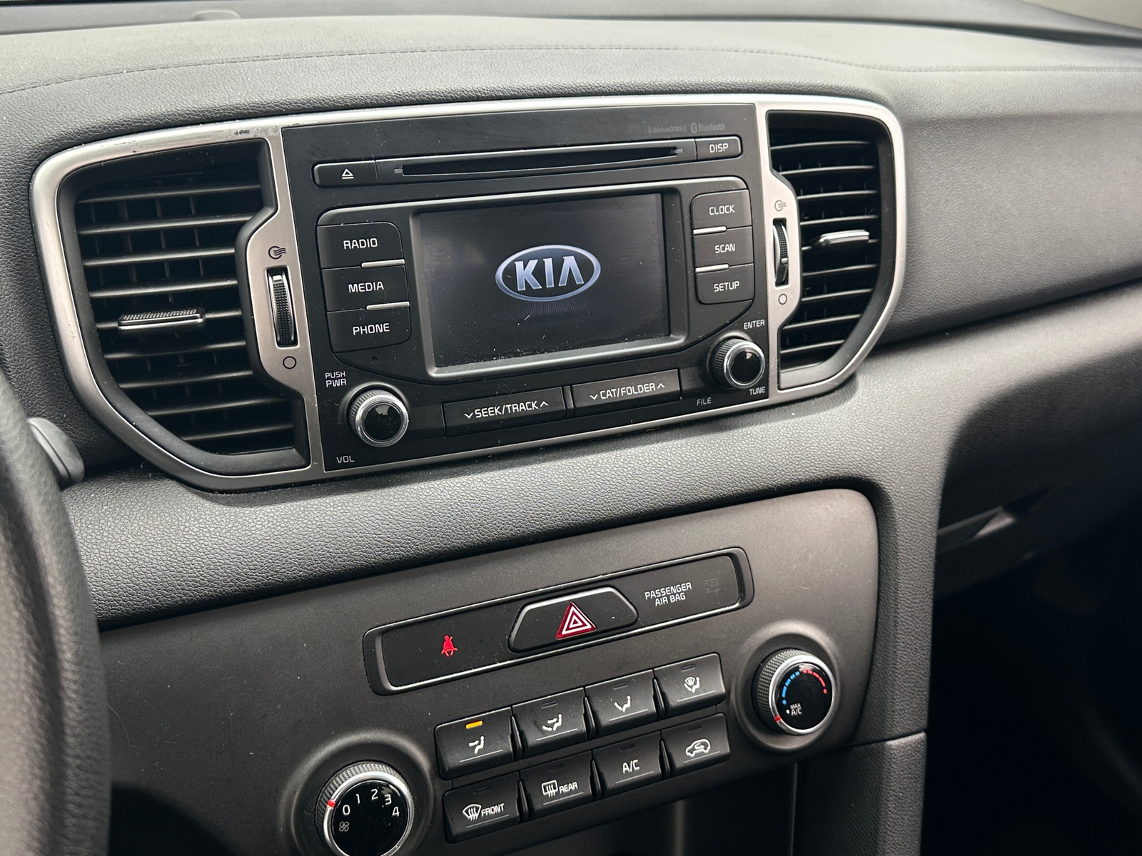 Thumbnail: 2019 Kia Sportage - 4