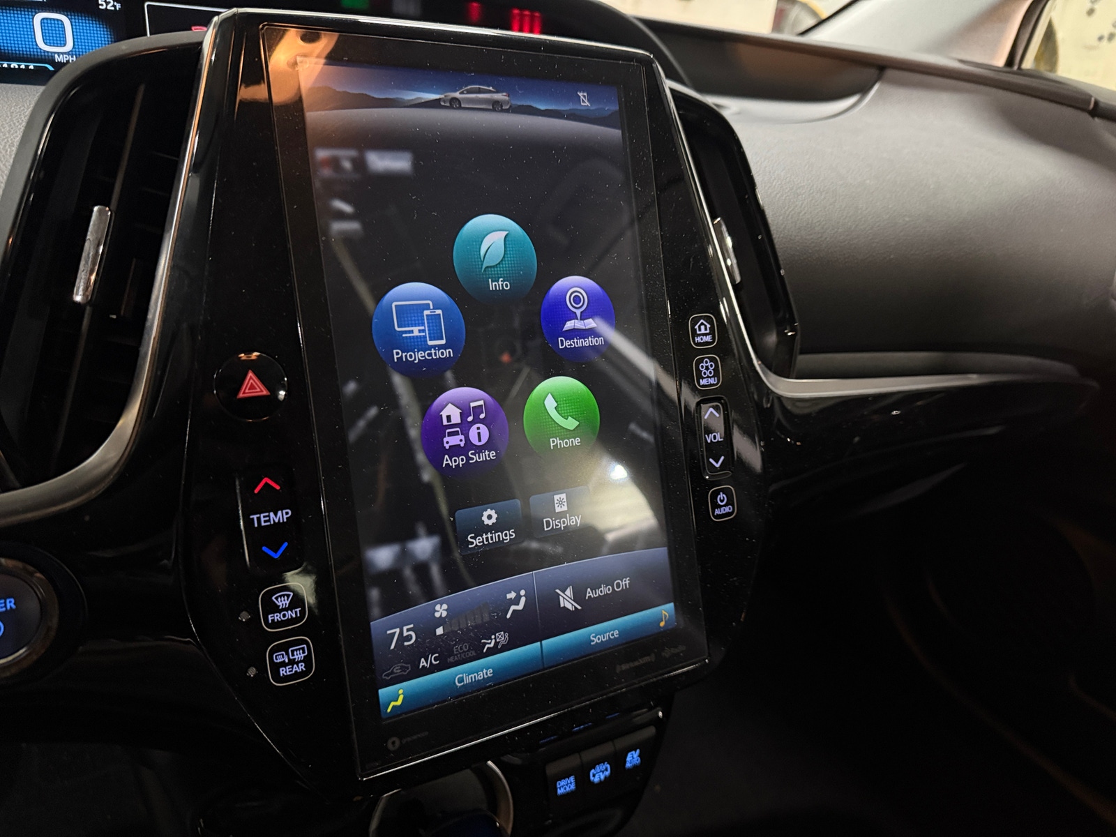 Thumbnail: 2022 Toyota Prius Prime - 3