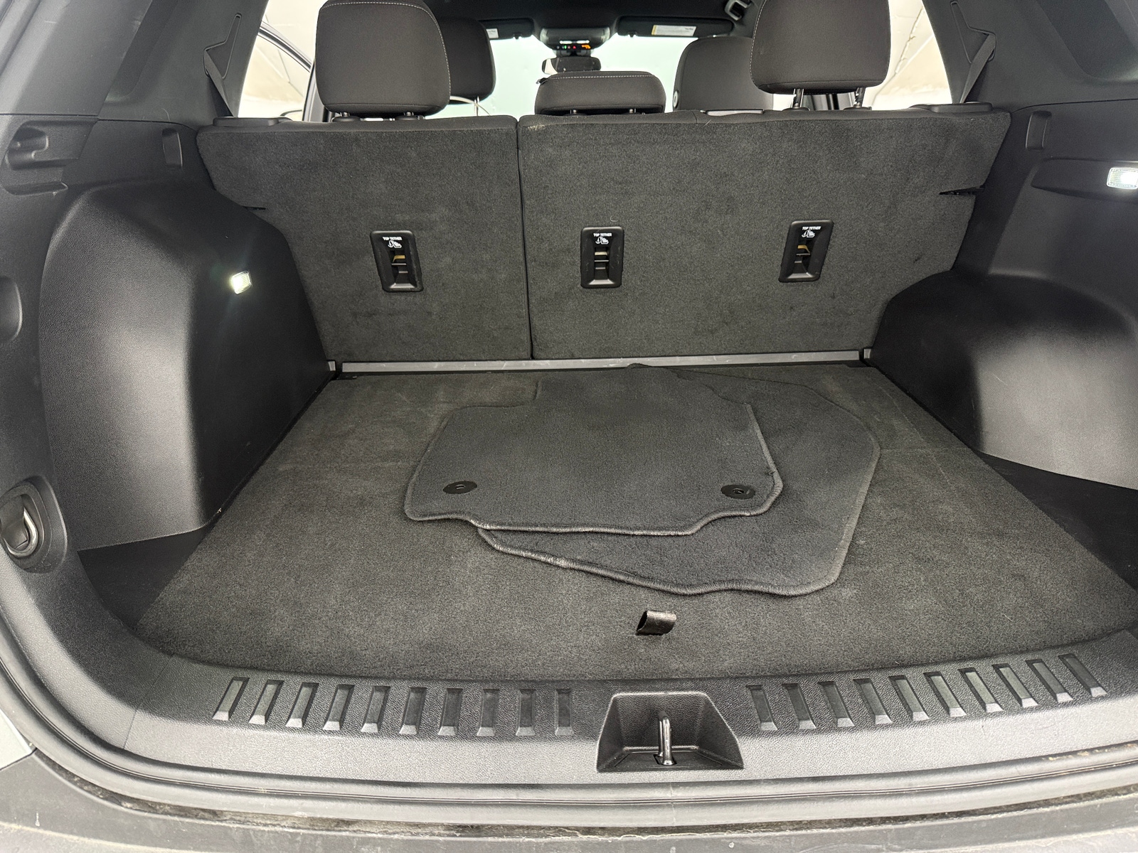 Thumbnail: 2025 Chevrolet Equinox - 7