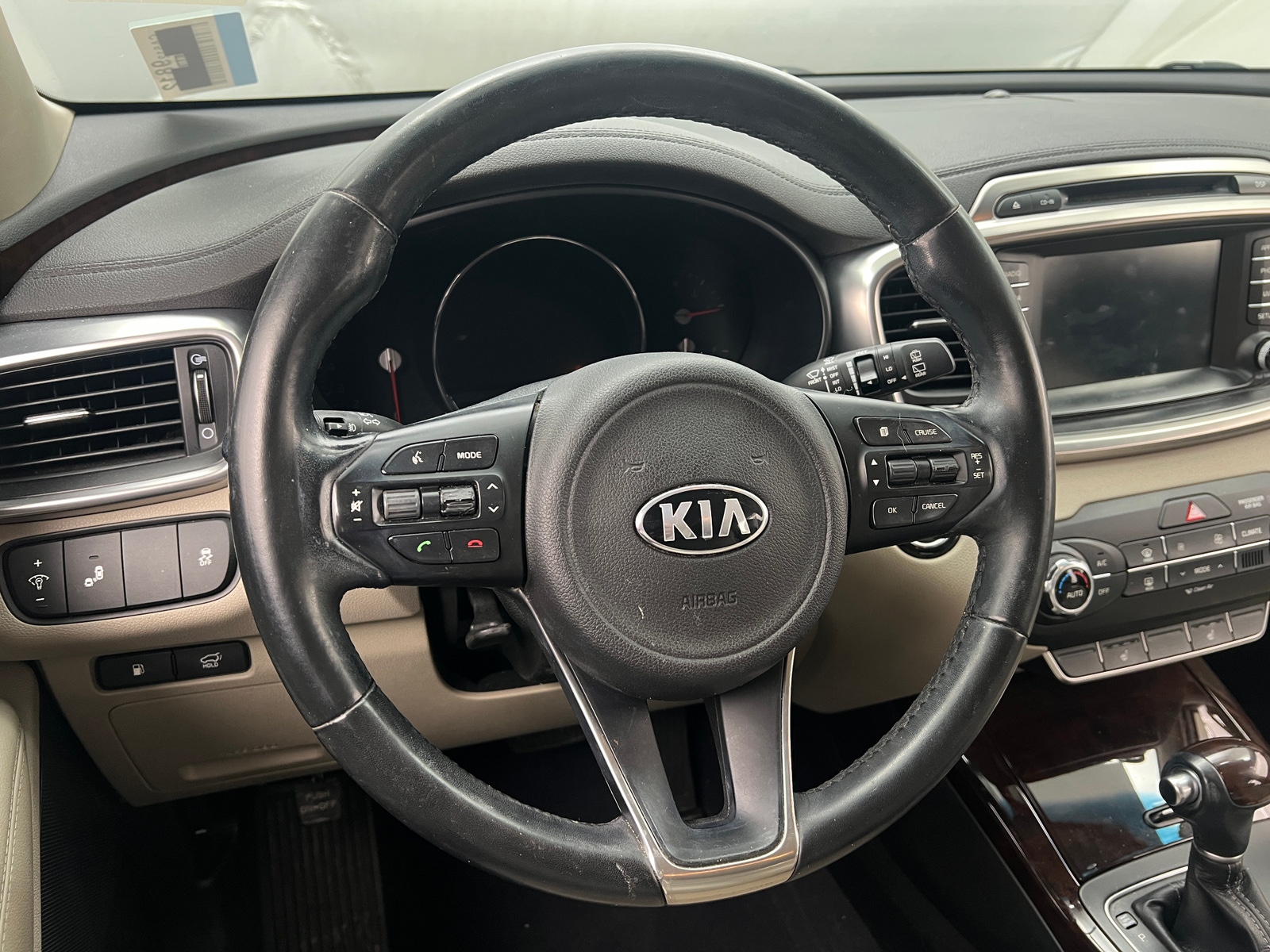 Thumbnail: 2018 Kia Sorento - 4