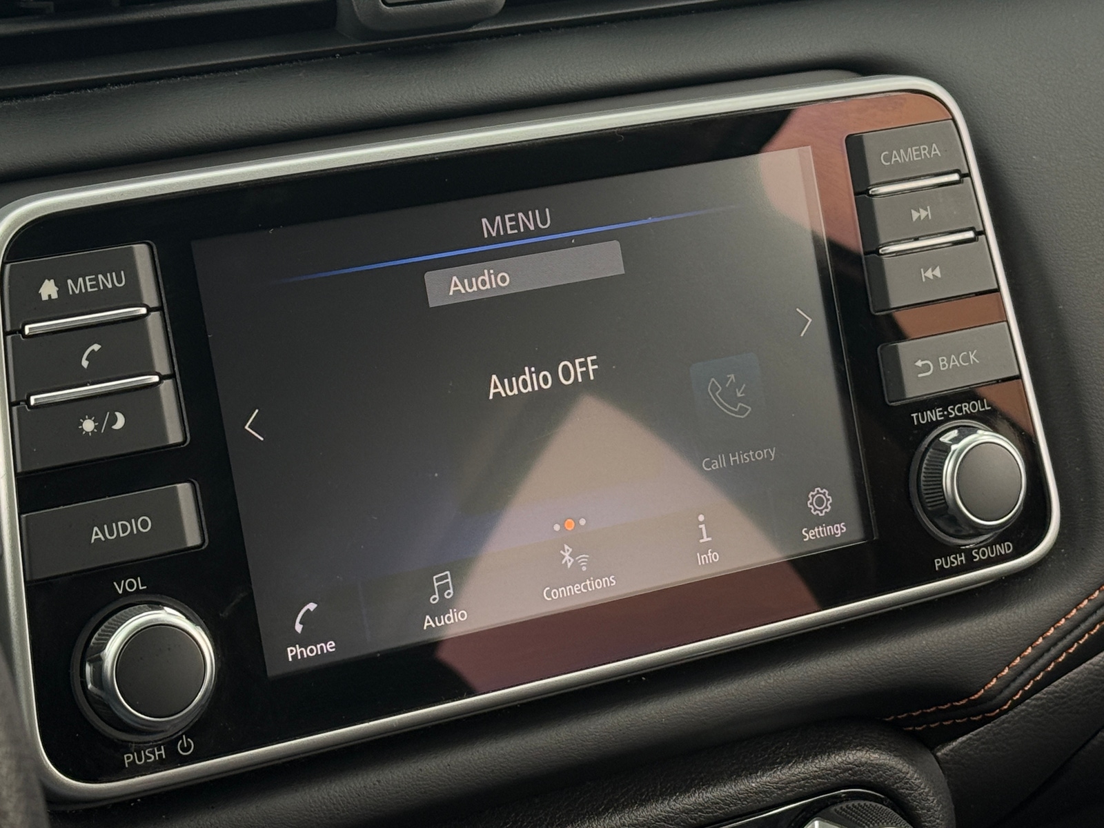 Thumbnail: 2020 Nissan Versa - 4