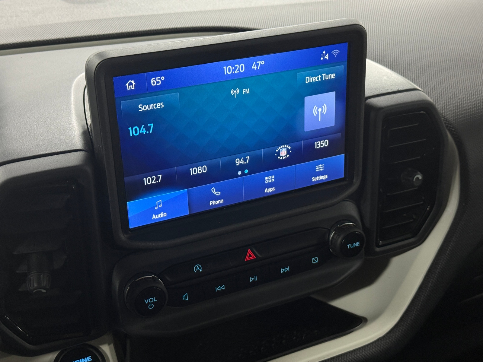 Thumbnail: 2024 Ford Bronco Sport - 4