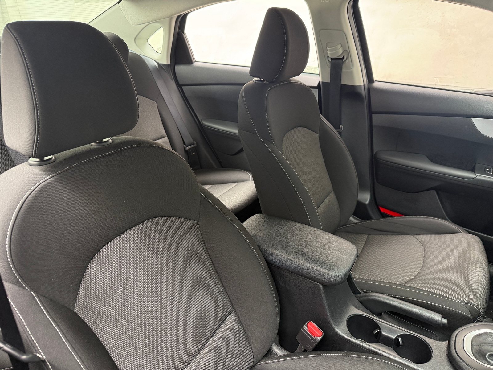 Thumbnail: 2024 Kia Forte - 2