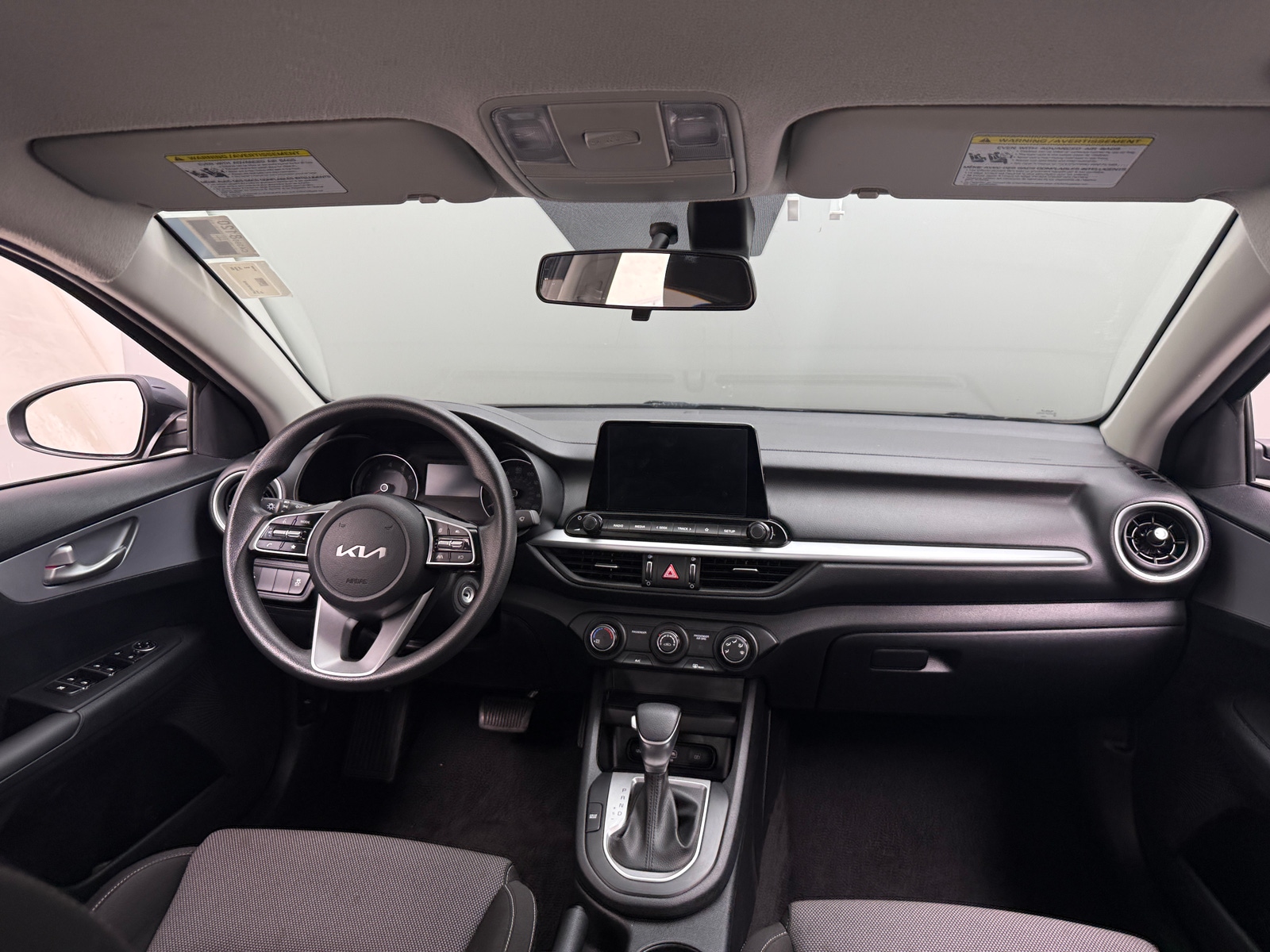 Thumbnail: 2024 Kia Forte - 3