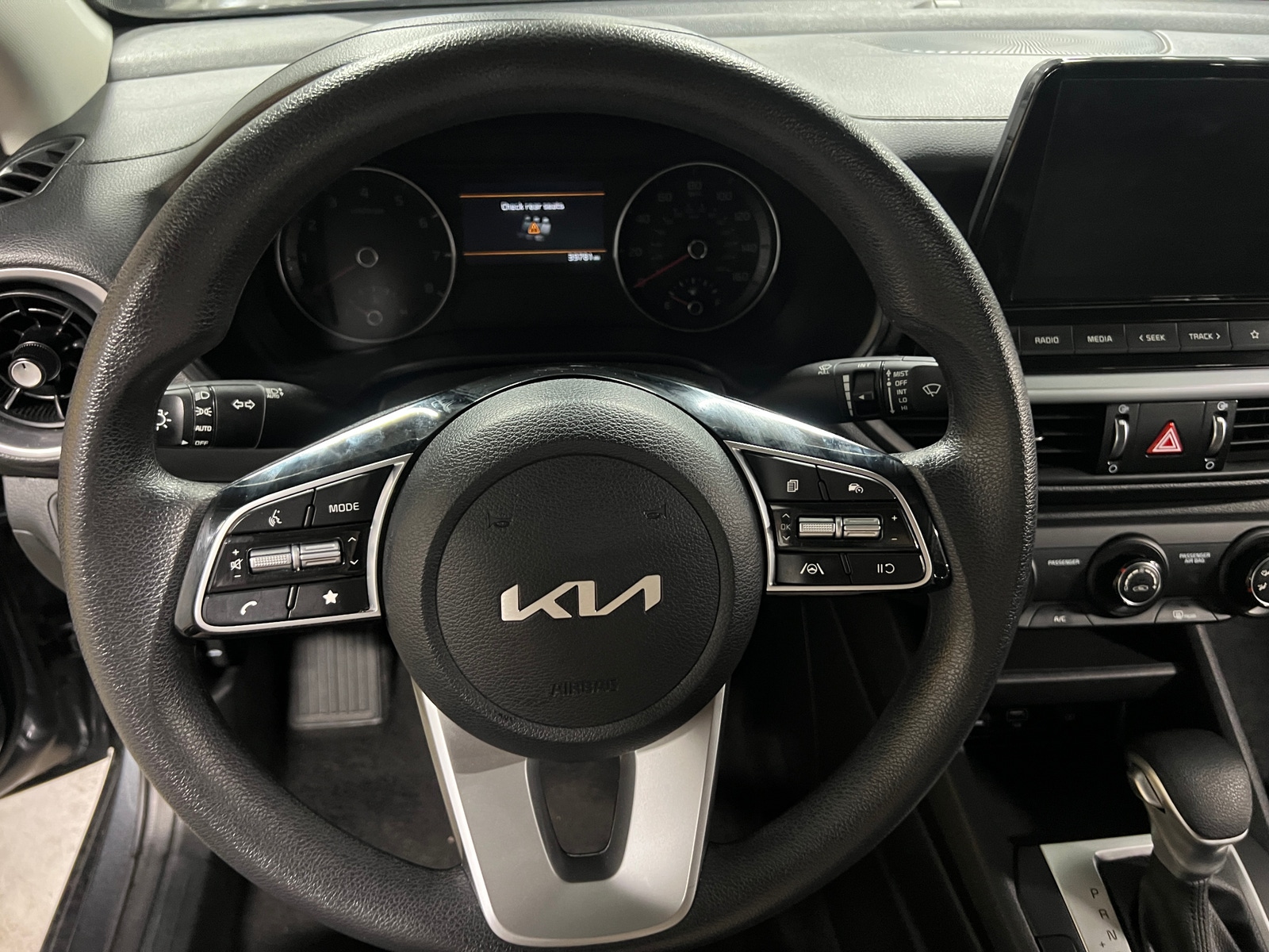 Thumbnail: 2024 Kia Forte - 5