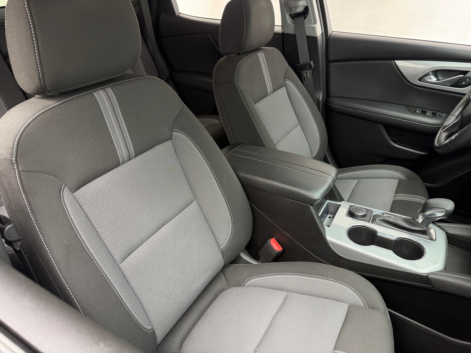 Thumbnail: 2024 Chevrolet Blazer - 2