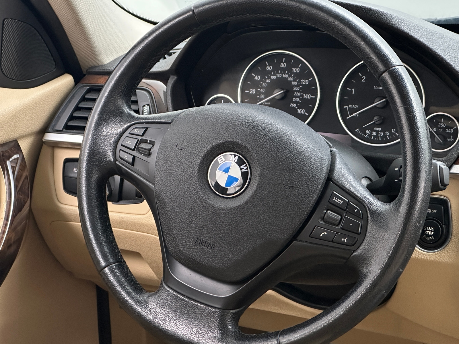 Thumbnail: 2014 BMW 3 Series - 4