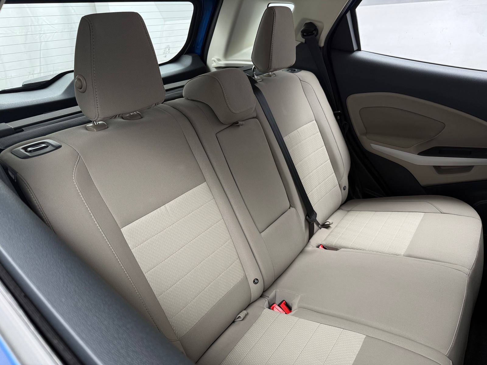 Thumbnail: 2018 Ford EcoSport - 6