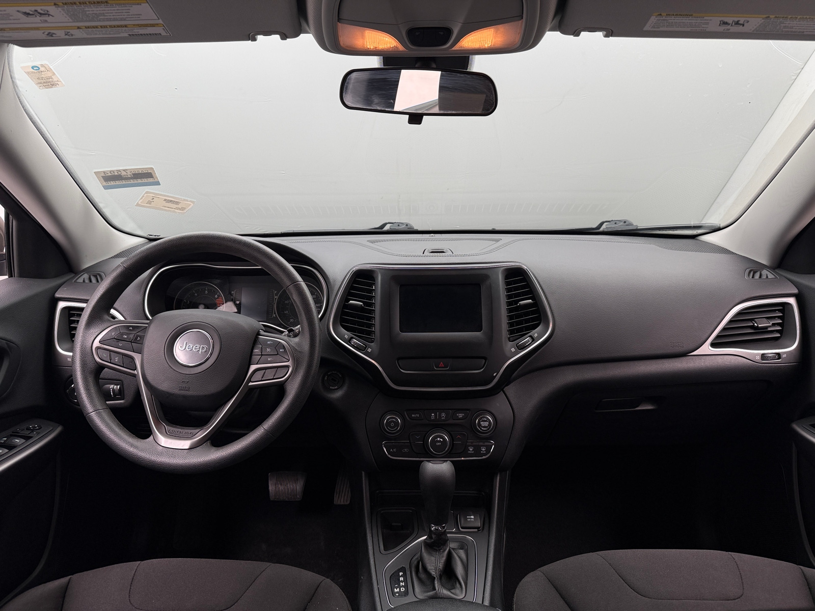 Thumbnail: 2019 Jeep Cherokee - 3