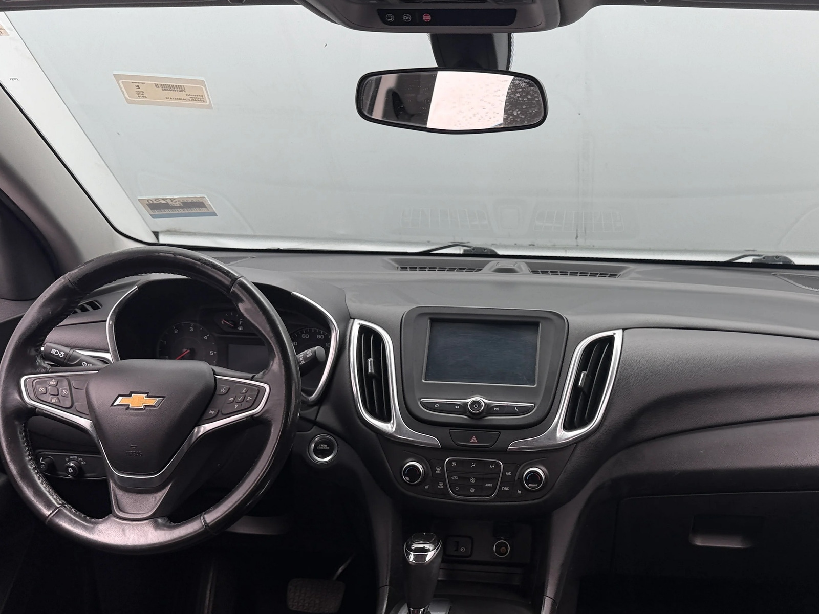 Thumbnail: 2018 Chevrolet Equinox - 3