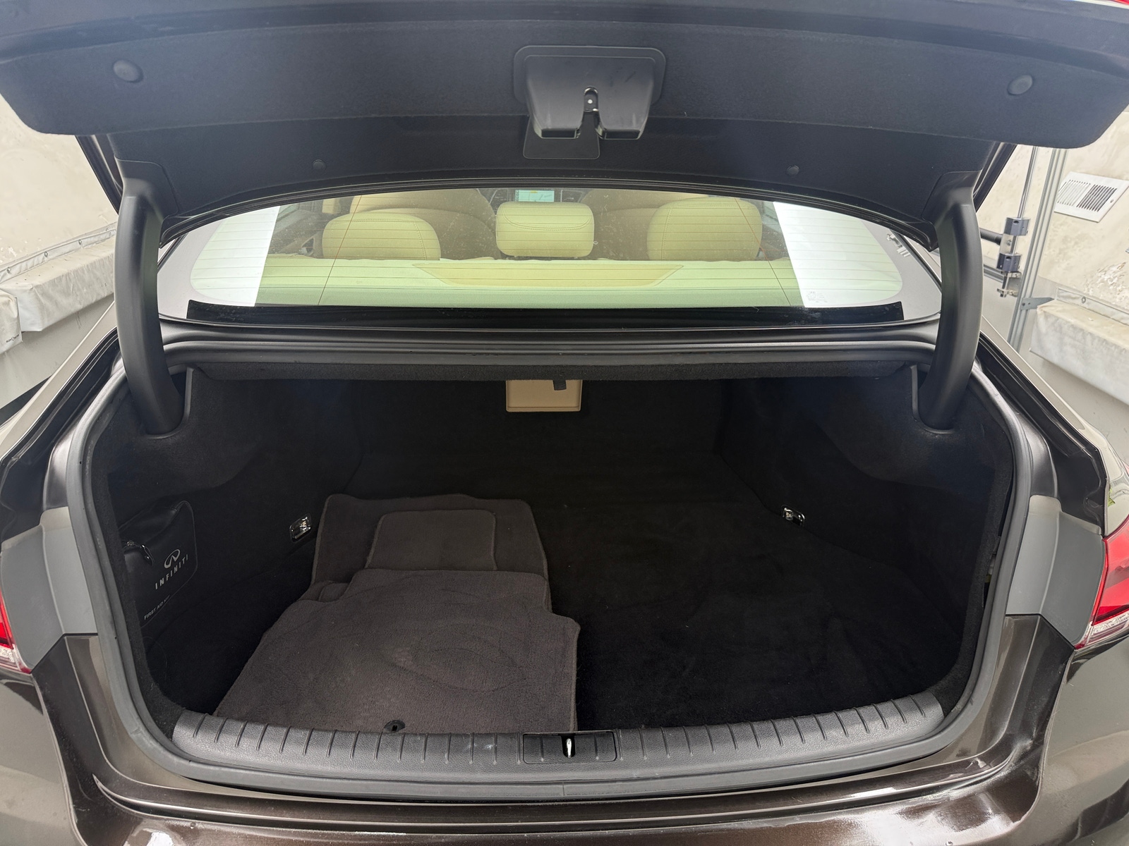 Thumbnail: 2016 Hyundai Genesis - 6