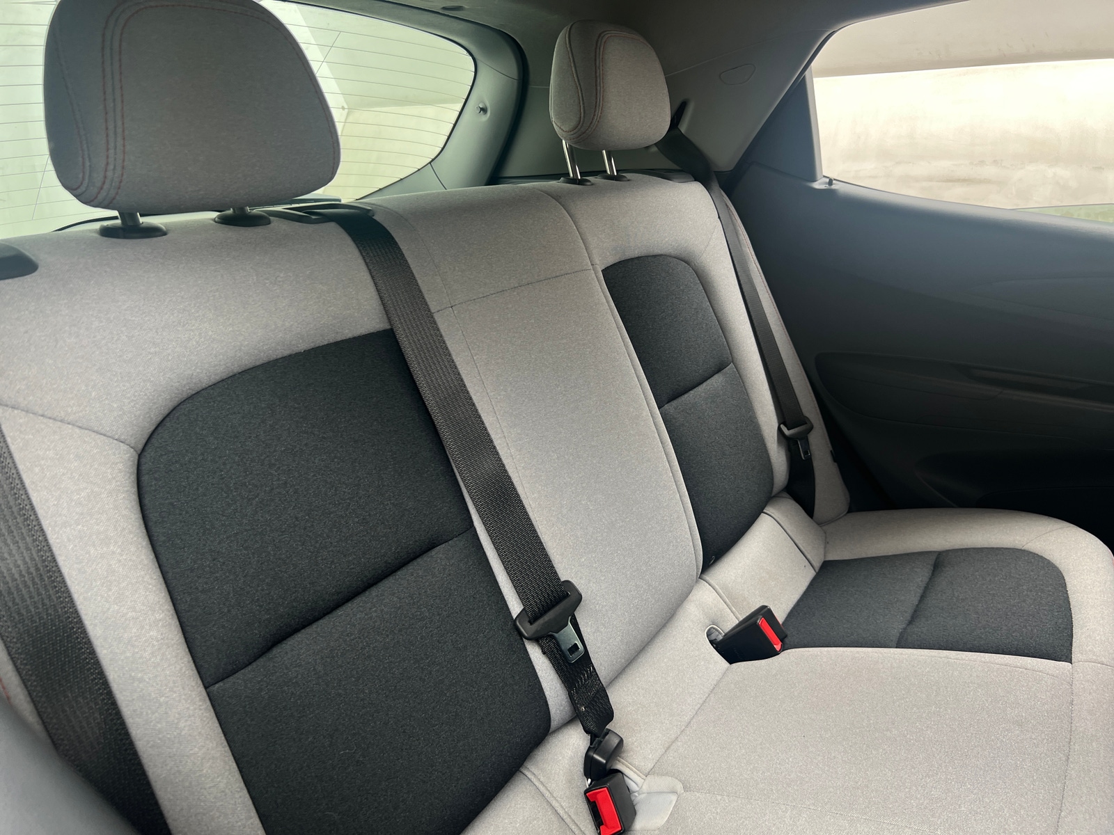 Thumbnail: 2021 Chevrolet Bolt EV - 6