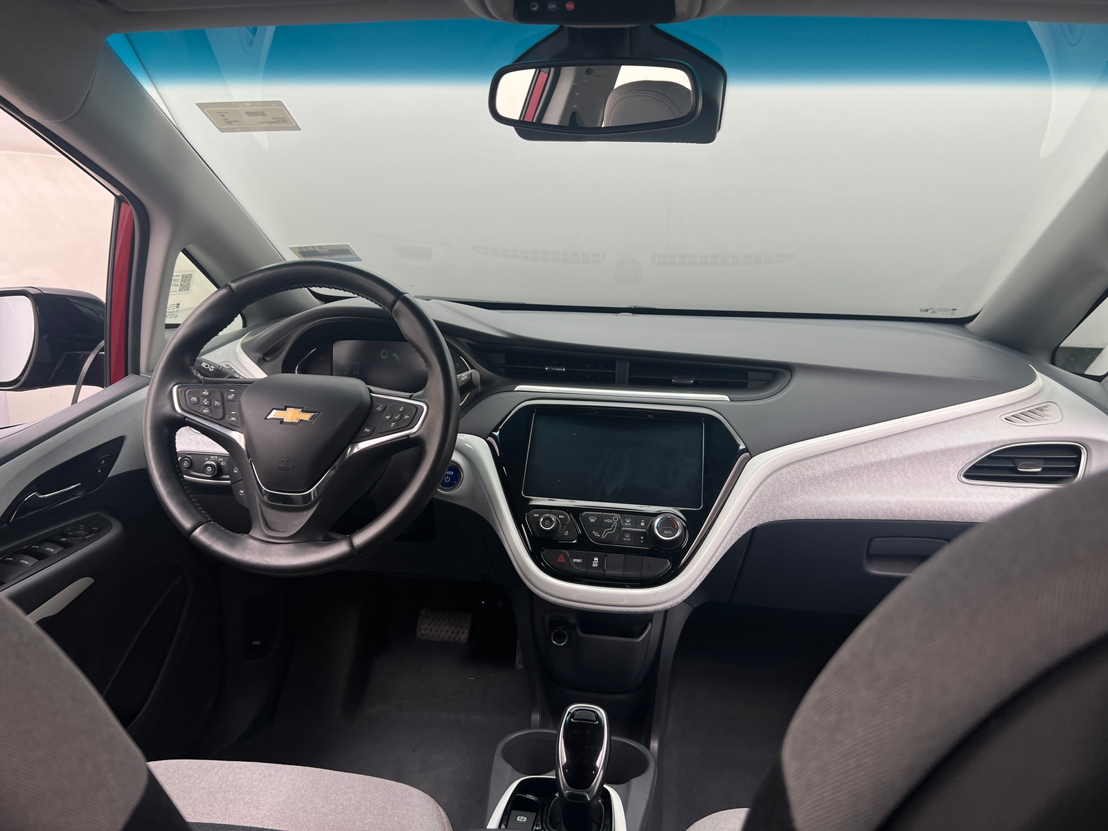 Thumbnail: 2021 Chevrolet Bolt EV - 3