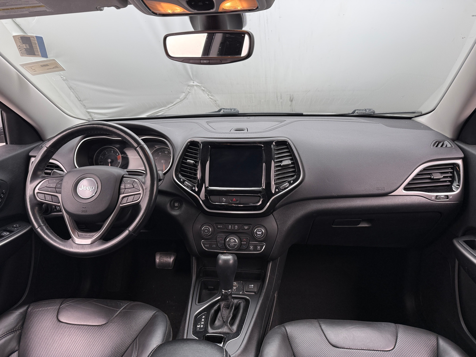 Thumbnail: 2020 Jeep Cherokee - 2