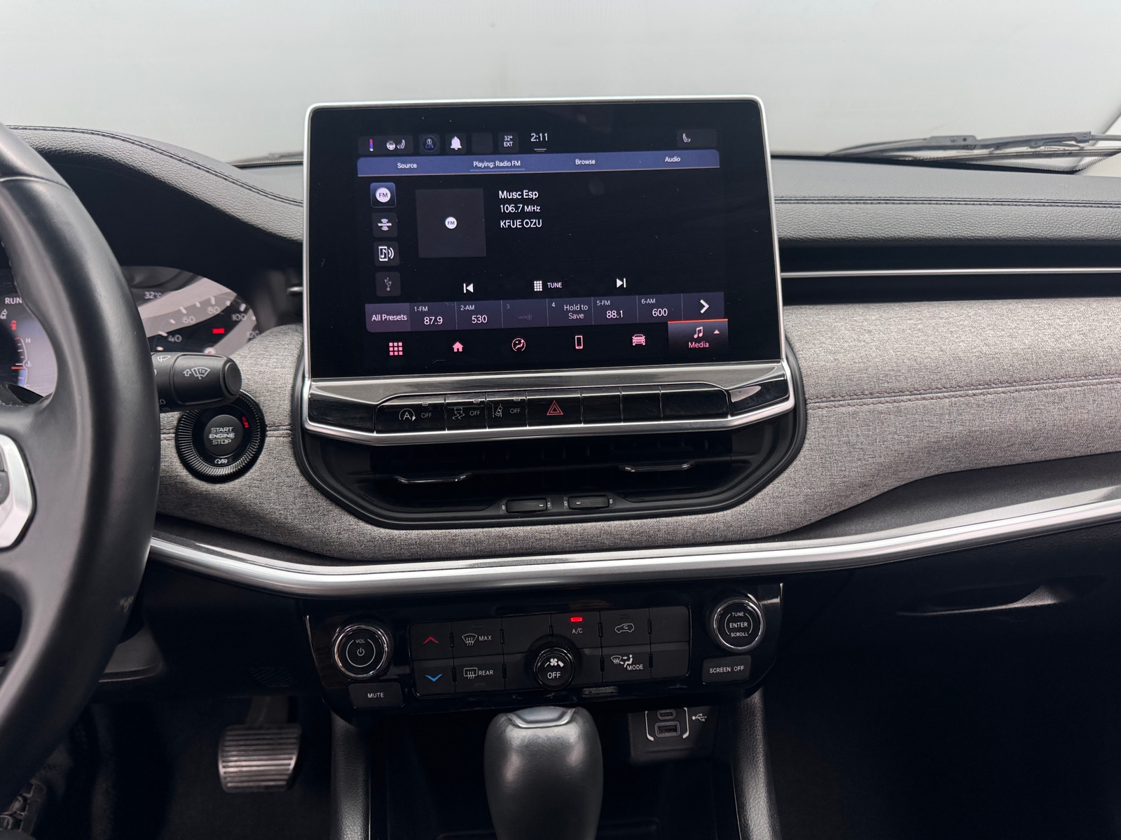 Thumbnail: 2022 Jeep Compass - 3