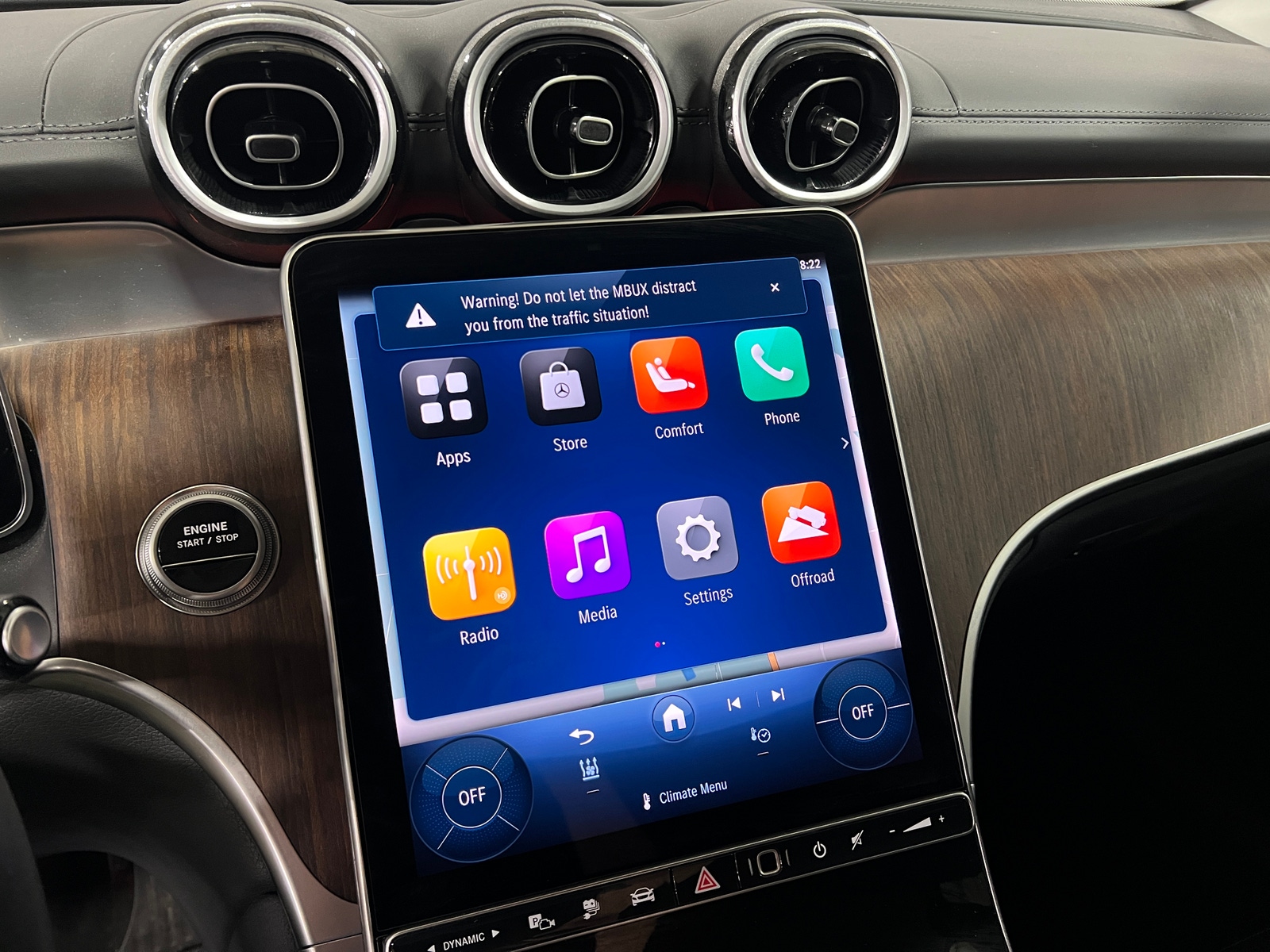 Thumbnail: 2025 Mercedes-Benz GLC - 3