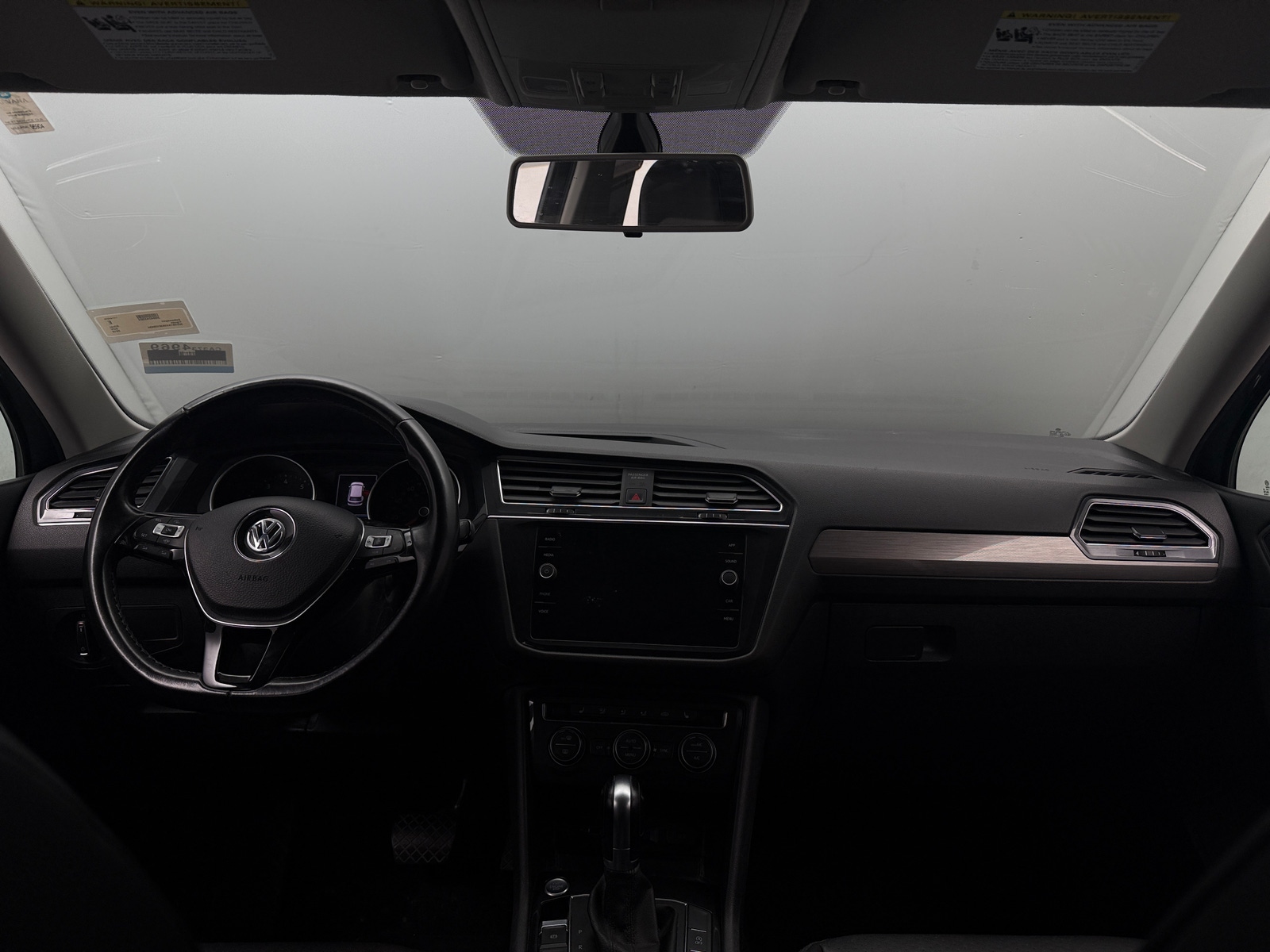 Thumbnail: 2019 Volkswagen Tiguan - 2