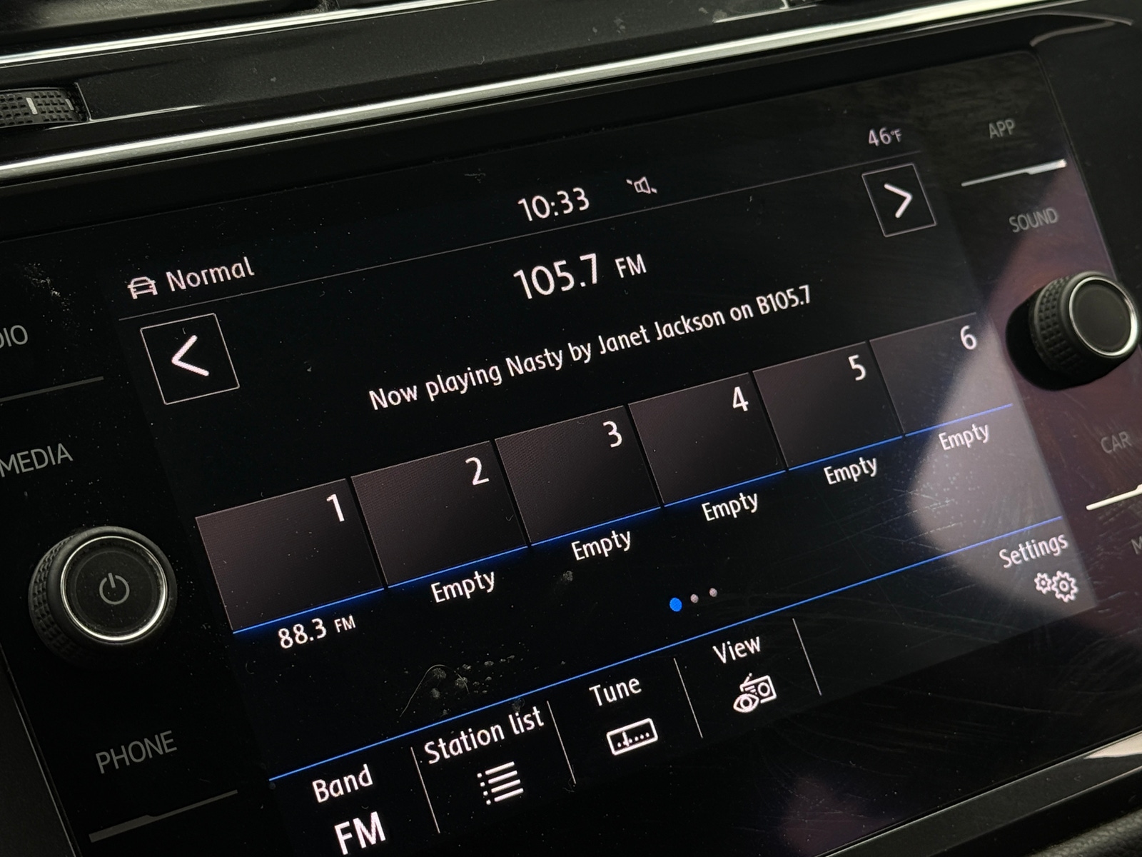 Thumbnail: 2019 Volkswagen Tiguan - 3