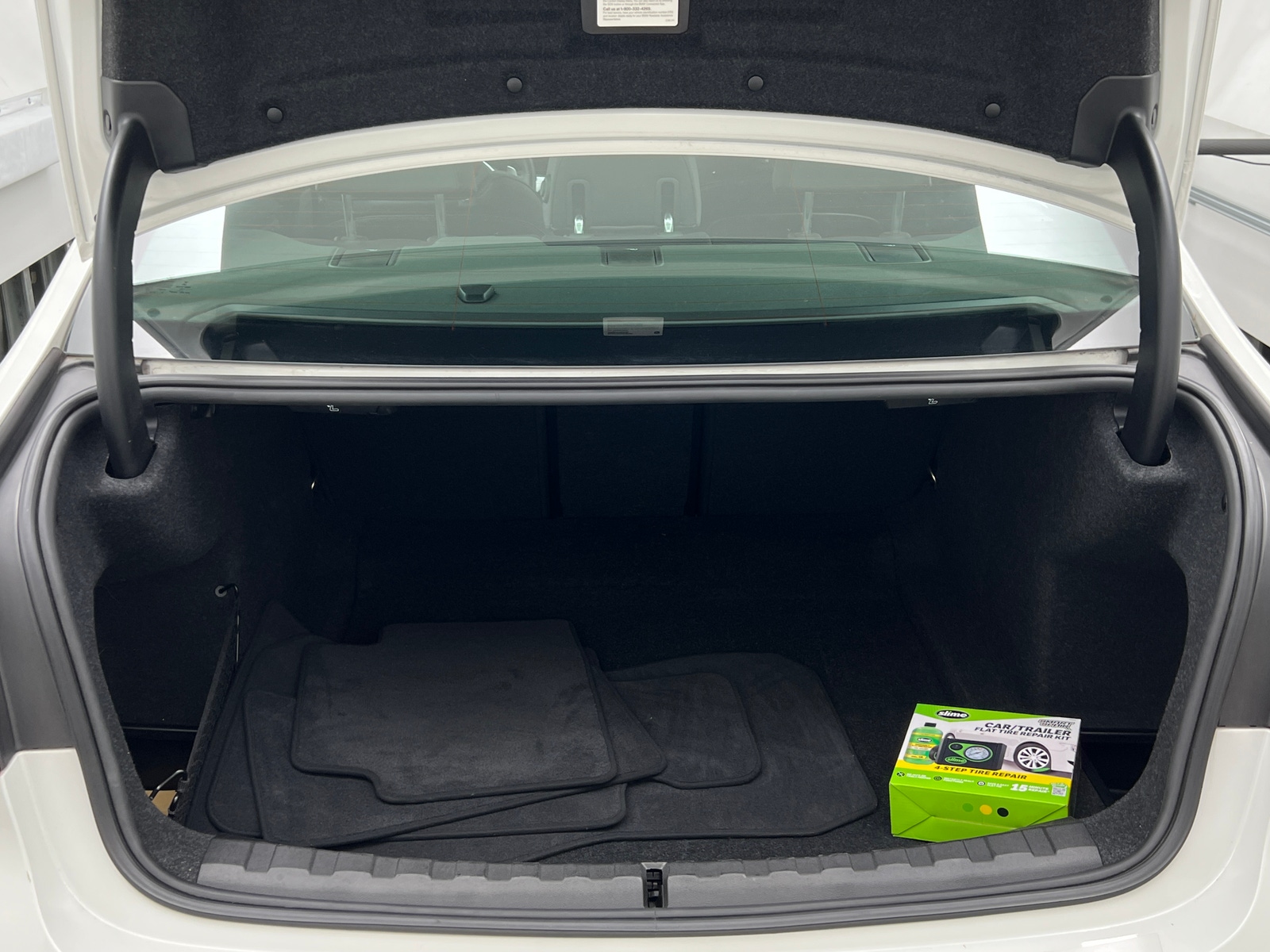 Thumbnail: 2023 BMW 3 Series - 6