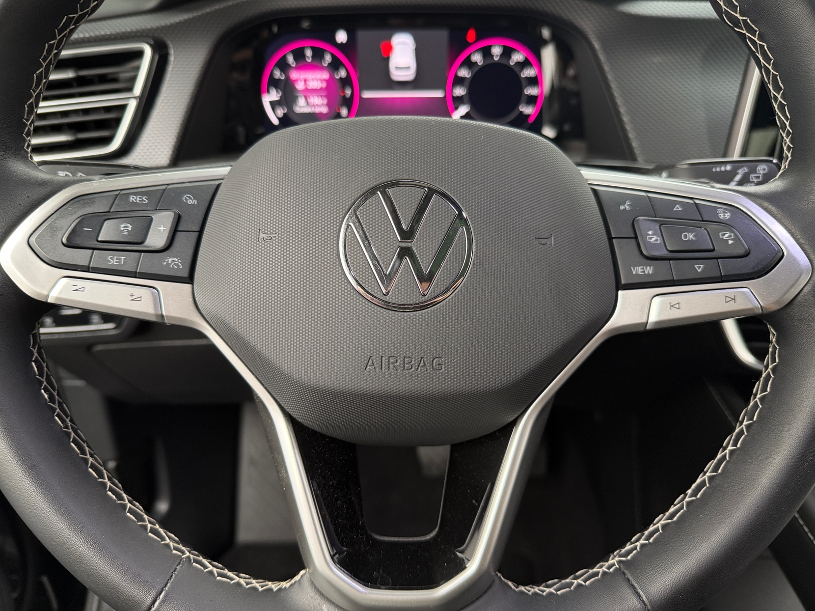 Thumbnail: 2025 Volkswagen Atlas - 4