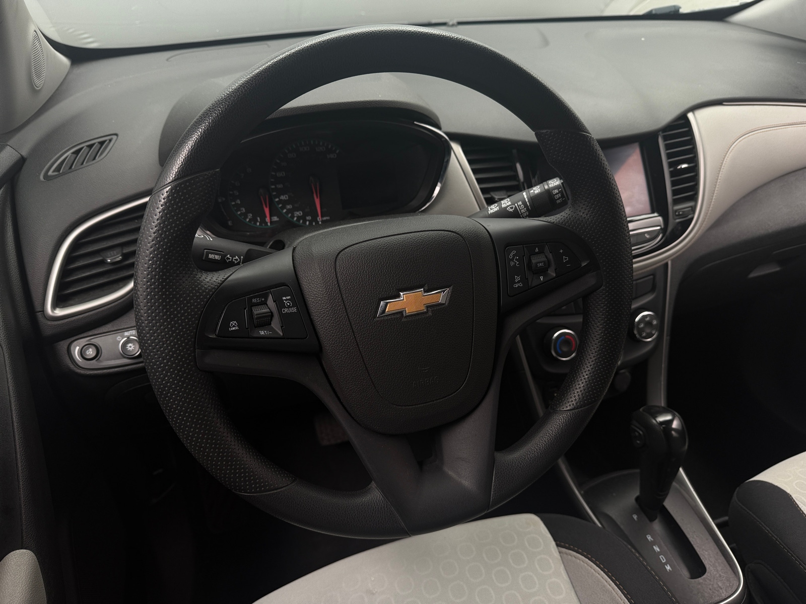 Thumbnail: 2020 Chevrolet Trax - 5