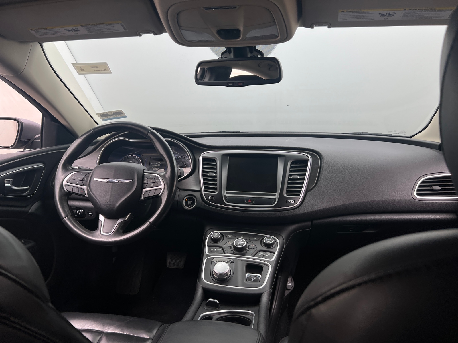 Thumbnail: 2017 Chrysler 200 - 2