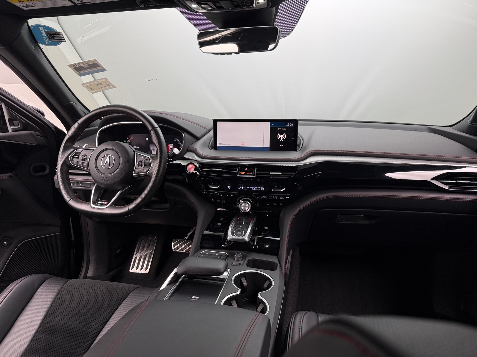 Thumbnail: 2022 Acura MDX - 2