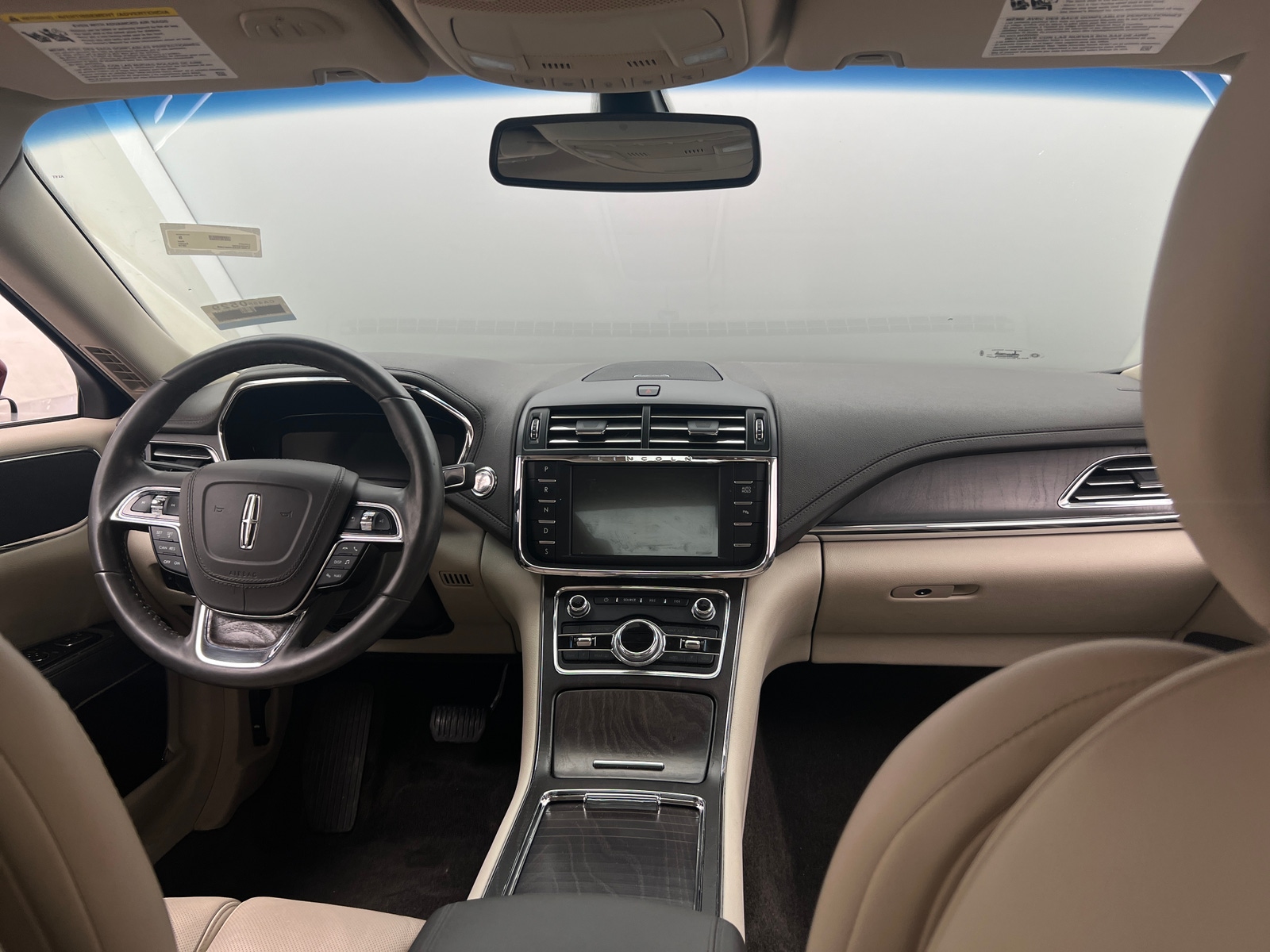 Thumbnail: 2018 Lincoln Continental - 2