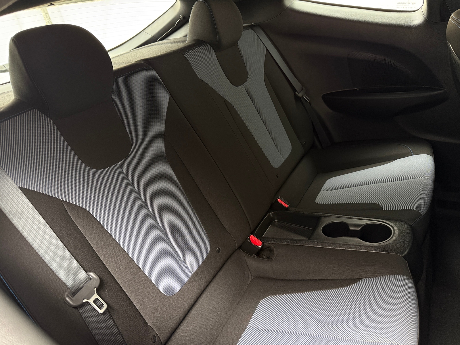 Thumbnail: 2020 Hyundai Veloster - 6