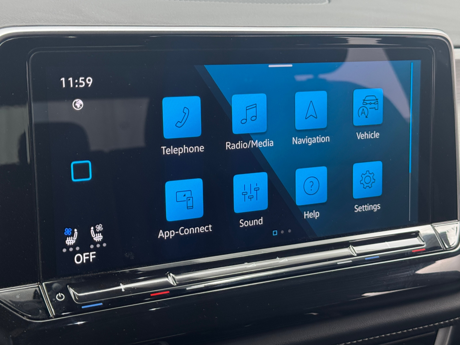 Thumbnail: 2025 Volkswagen Atlas - 3