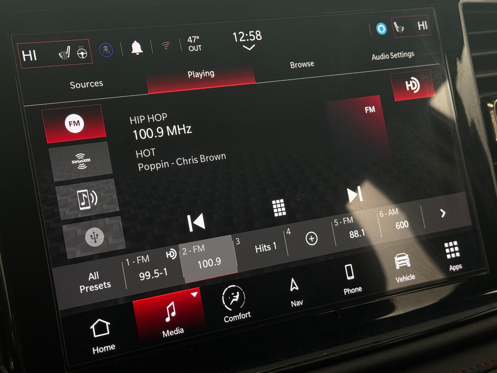 Thumbnail: 2022 Dodge Durango - 3